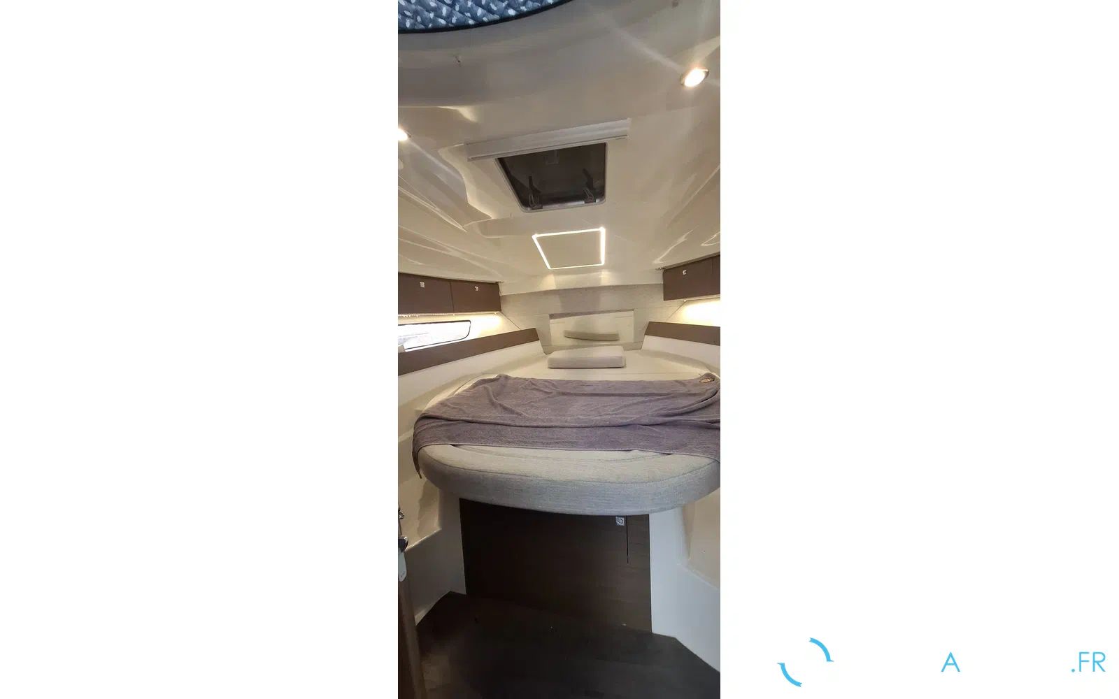slider 12 Jeanneau Merry Fisher 895