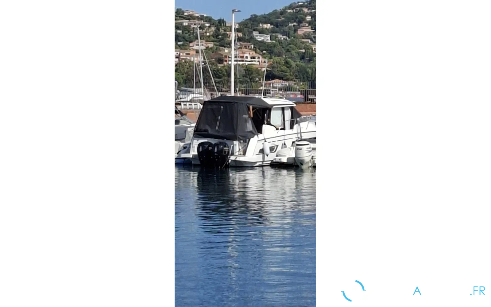 slider 19 Jeanneau Merry Fisher 895