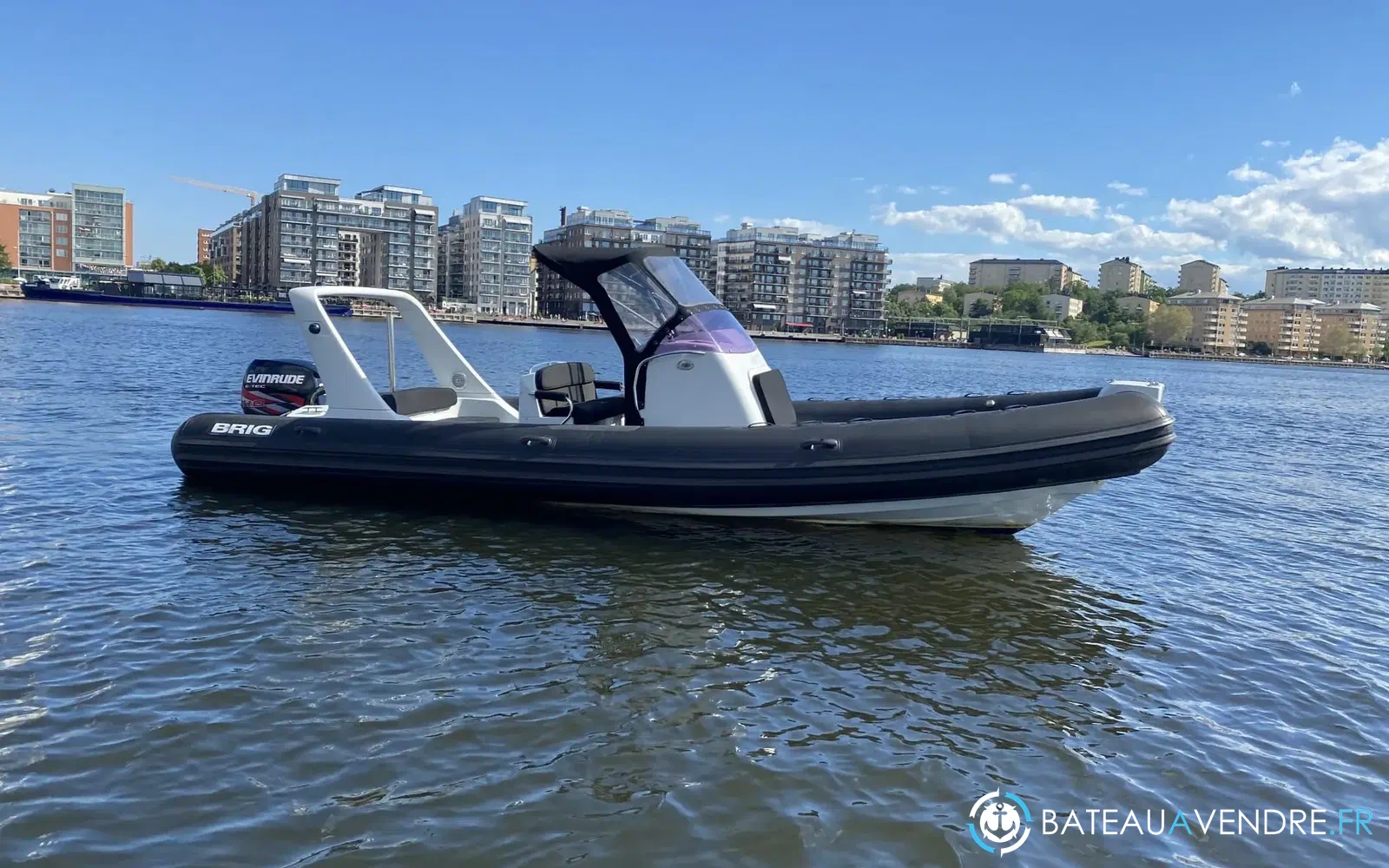 slider 1 Brig Eagle 780