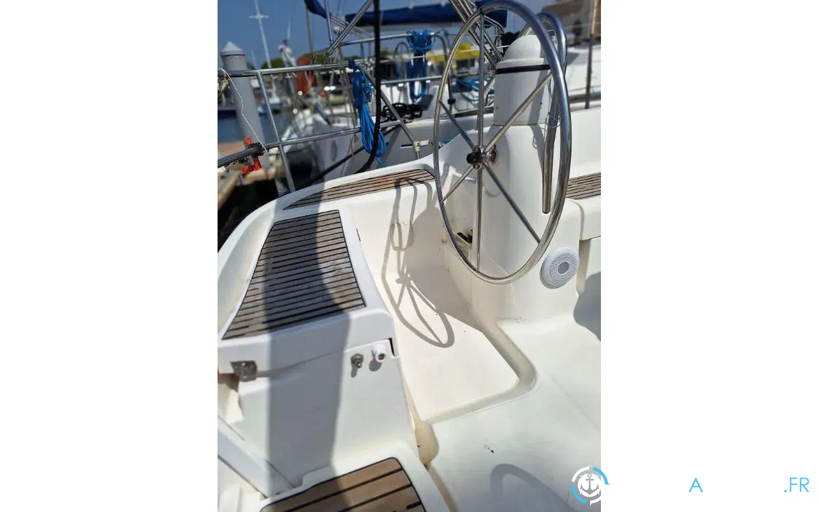 slider 12 Jeanneau Sun Odyssey 40