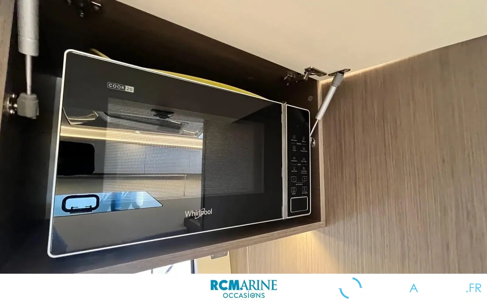 slider 21 Beneteau Gran Turismo 36
