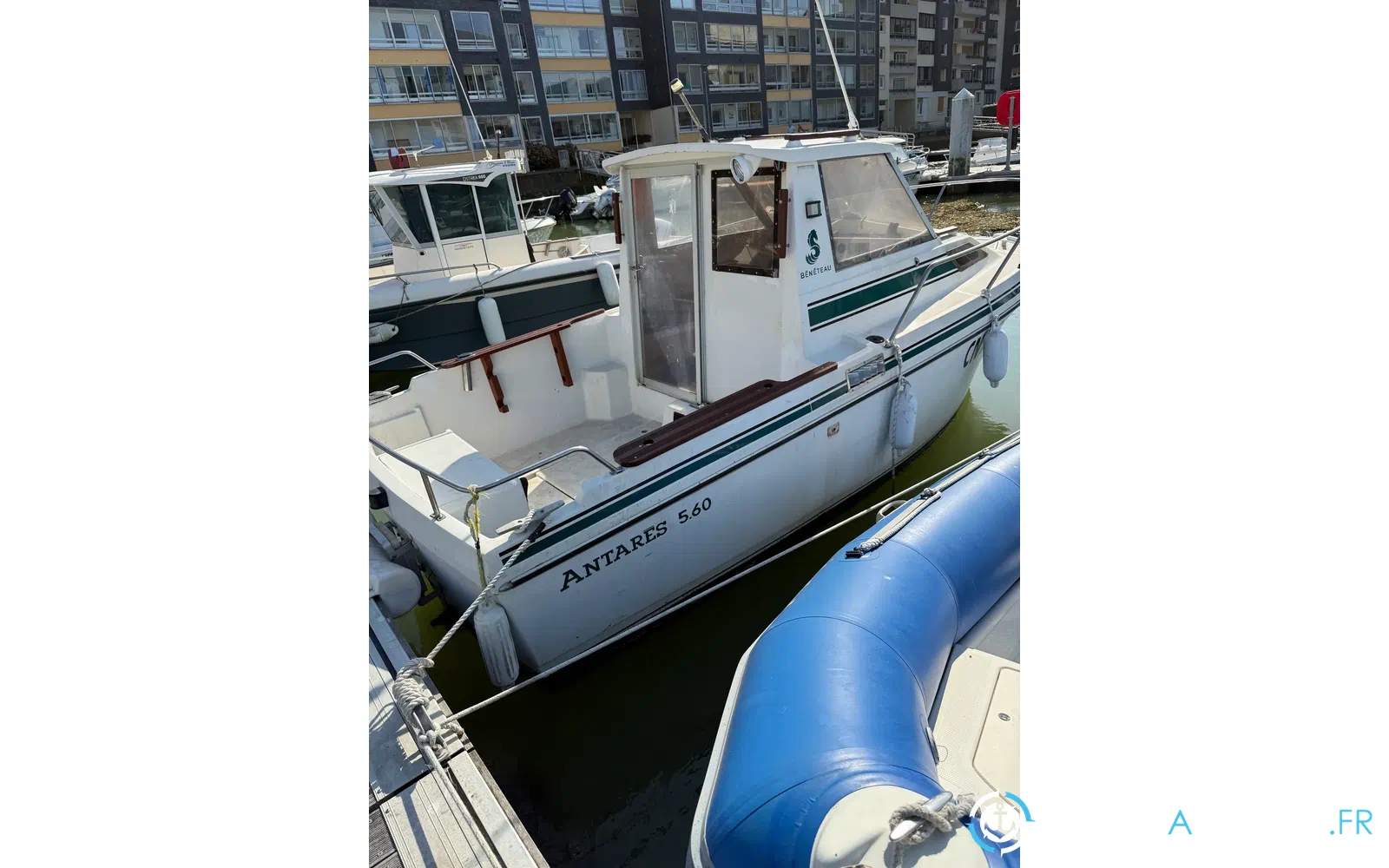 slider 3 Beneteau Antares 560