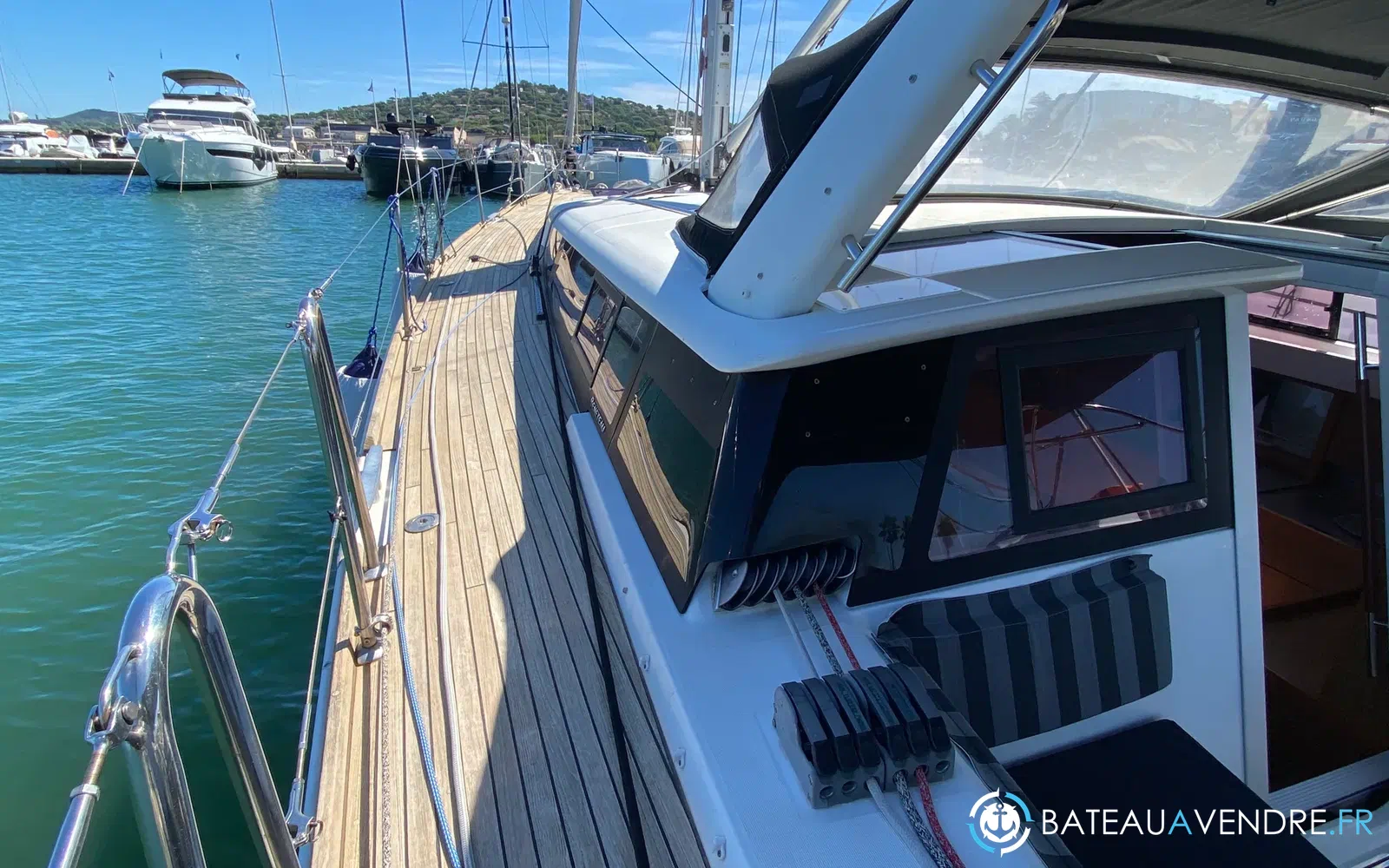 slider 9 Beneteau Sense 50