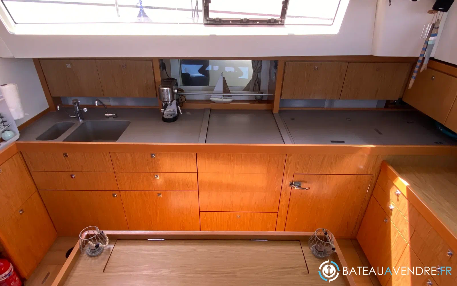 slider 16 Beneteau Sense 50