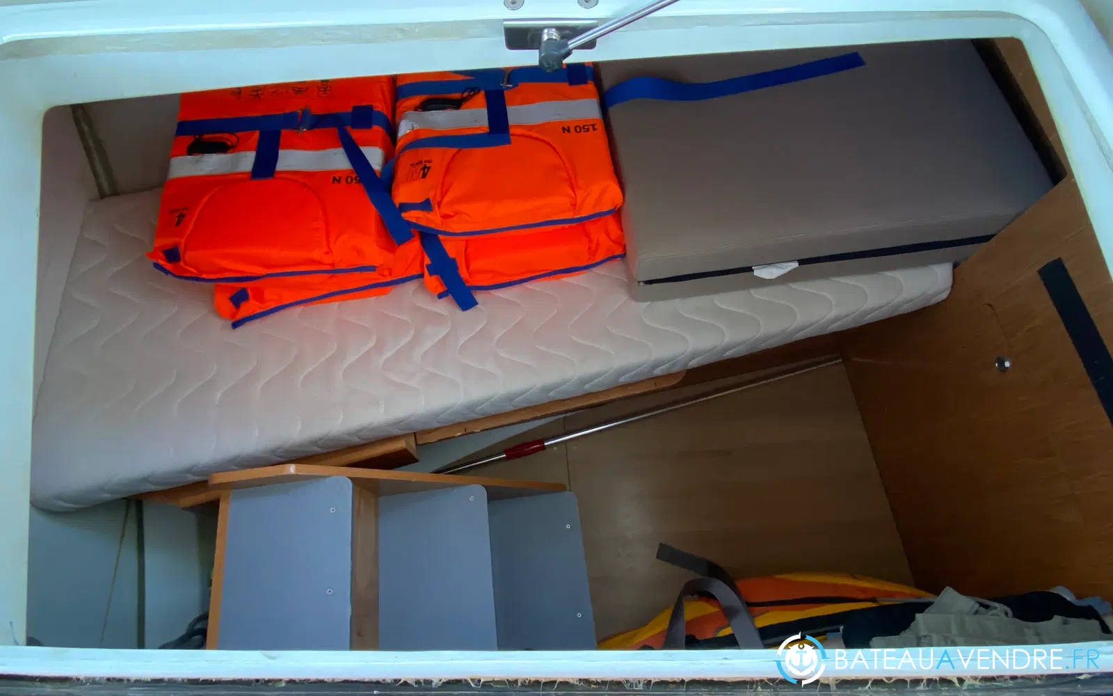 slider 28 Beneteau Sense 50