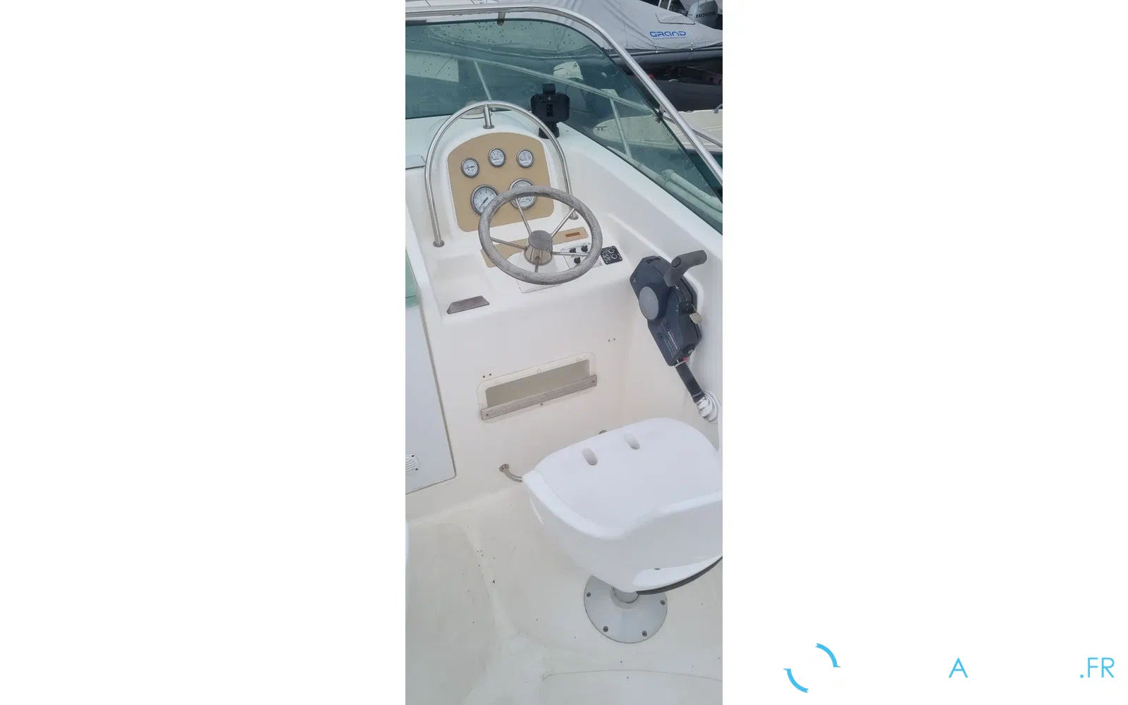 slider 3 B2 Marine Cap Ferret 650 CC