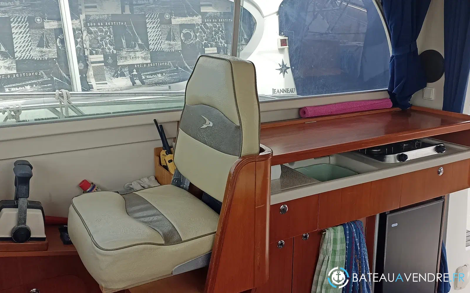 slider 6 Beneteau Antares 9 OB Antares 9 Fly