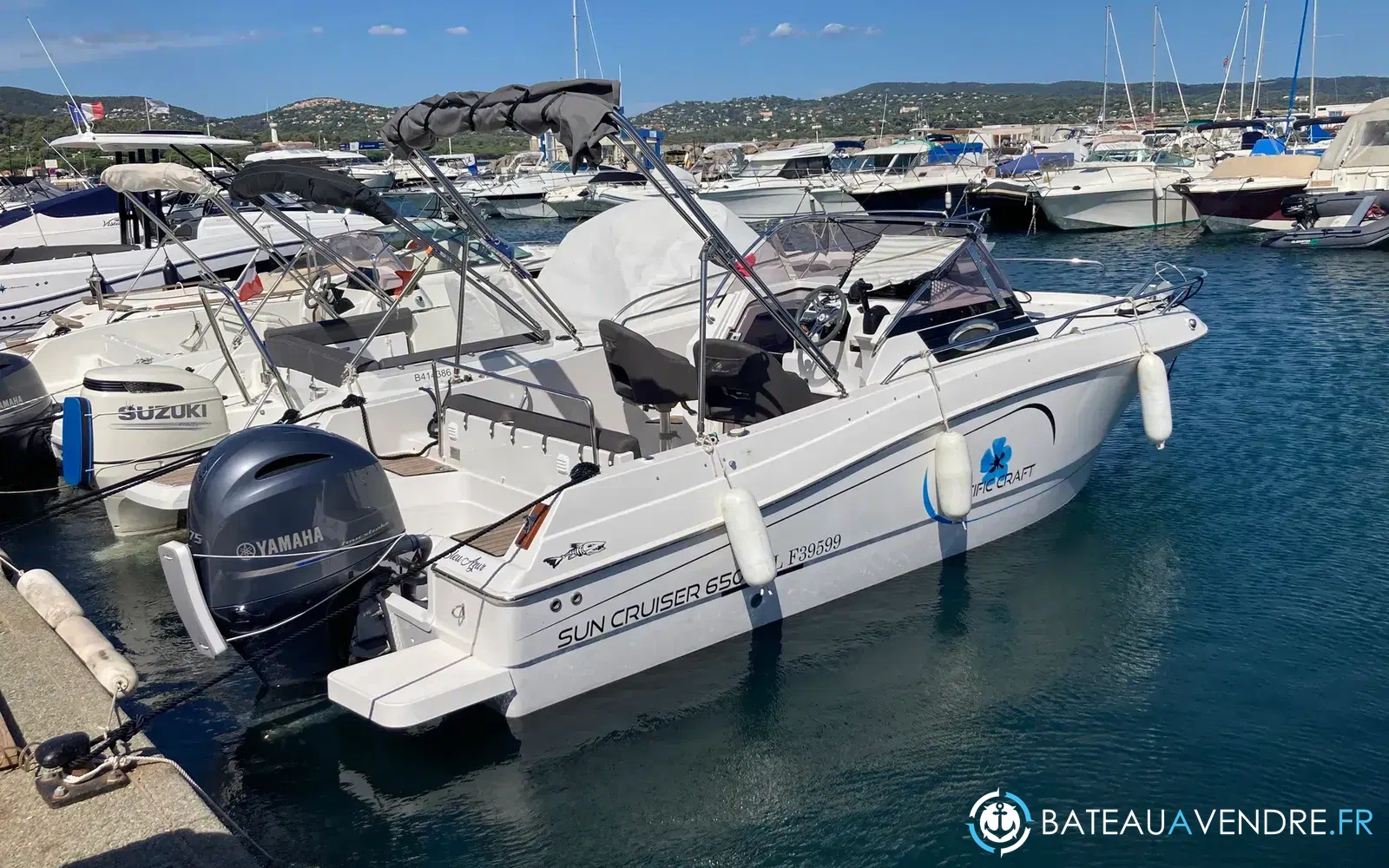 slider 3 Pacific Craft 650 WA