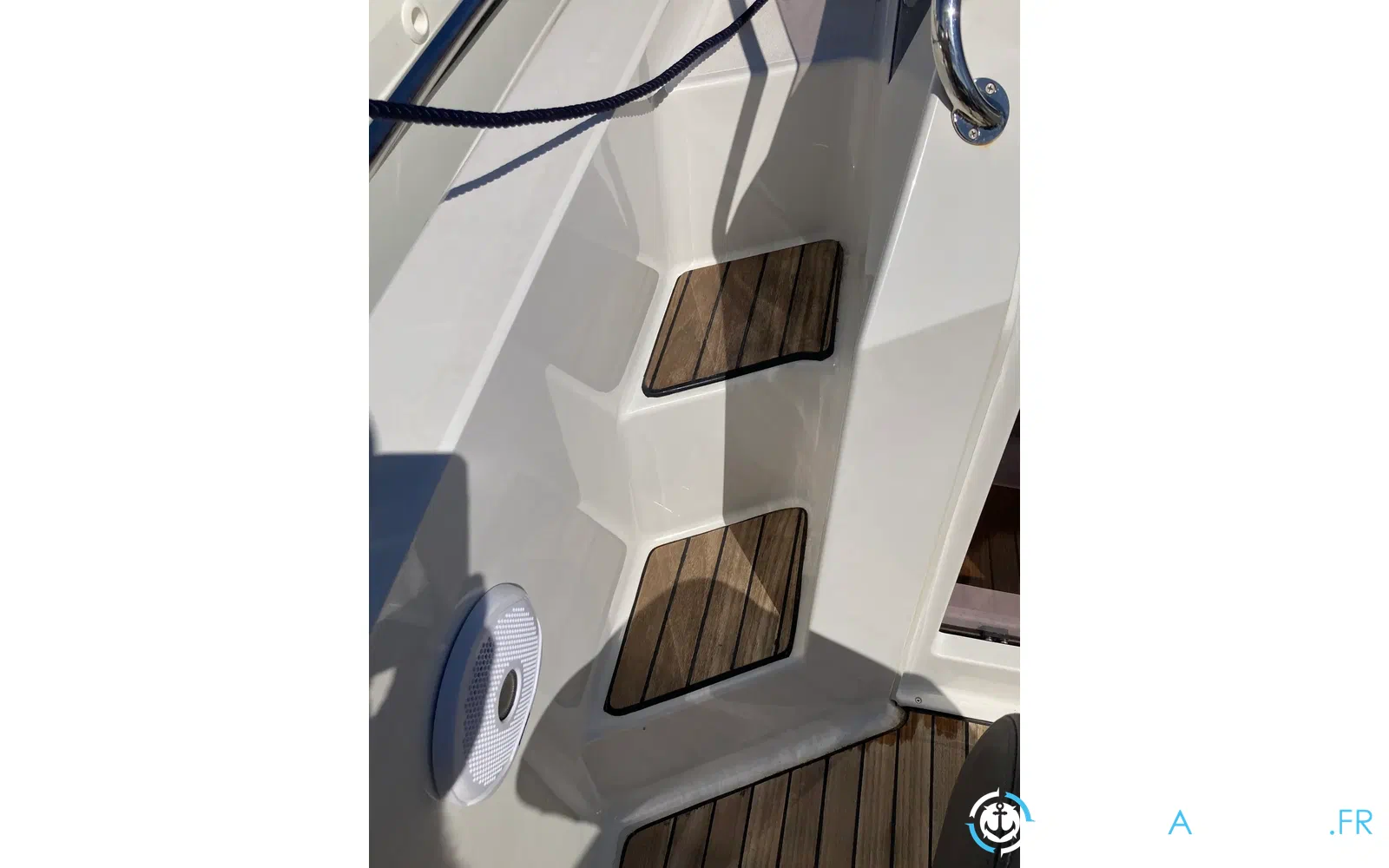 slider 4 Pacific Craft 650 WA