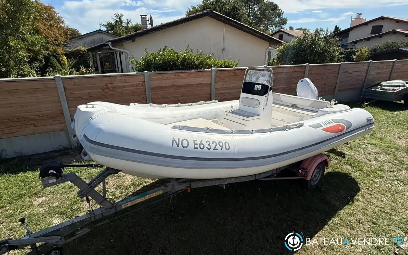 slider 0 Selva D500