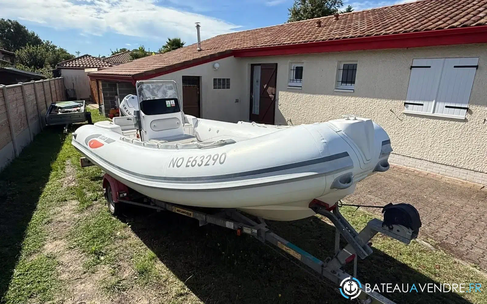 slider 3 Selva D500