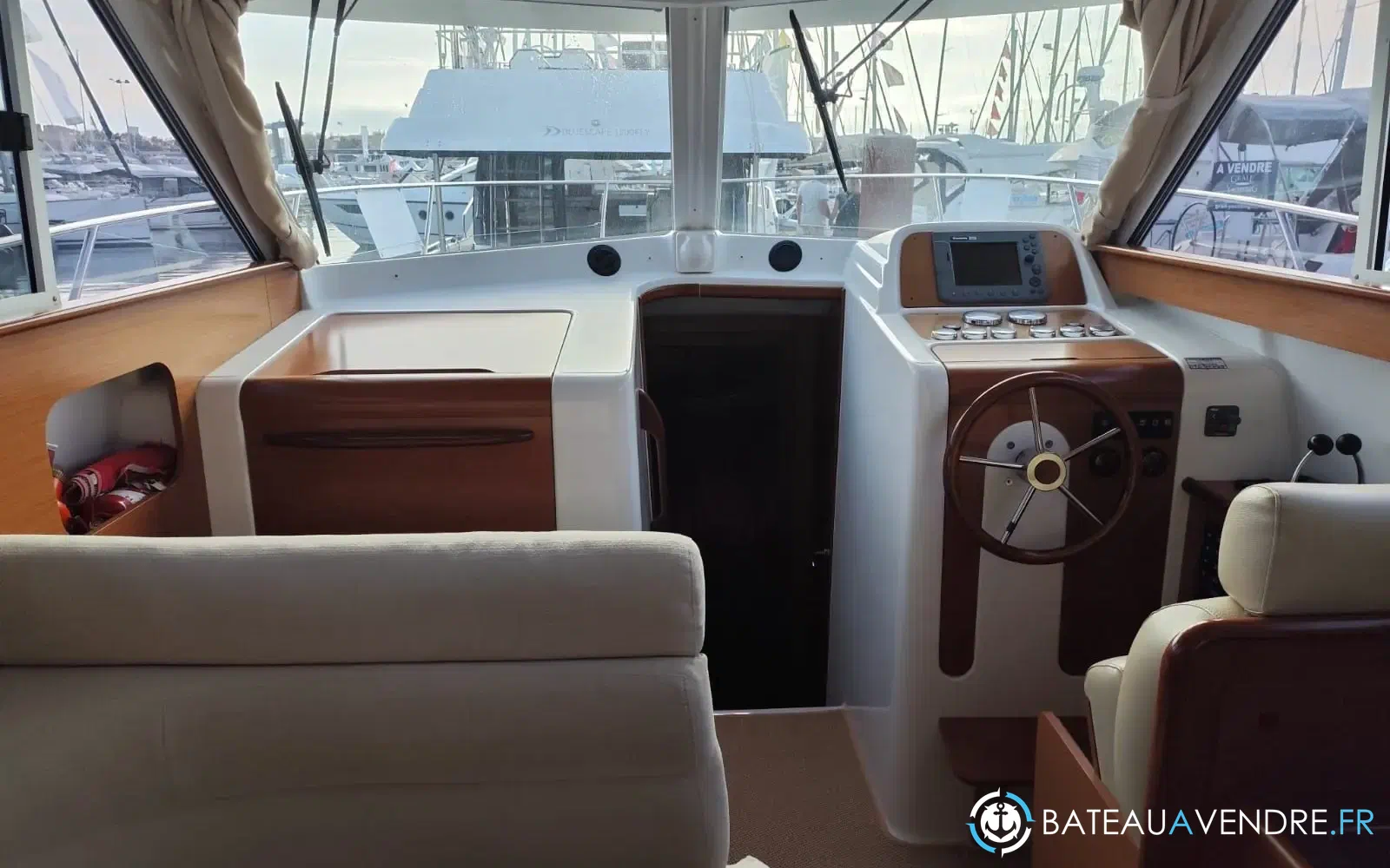 slider 6 Beneteau Antares 10.80