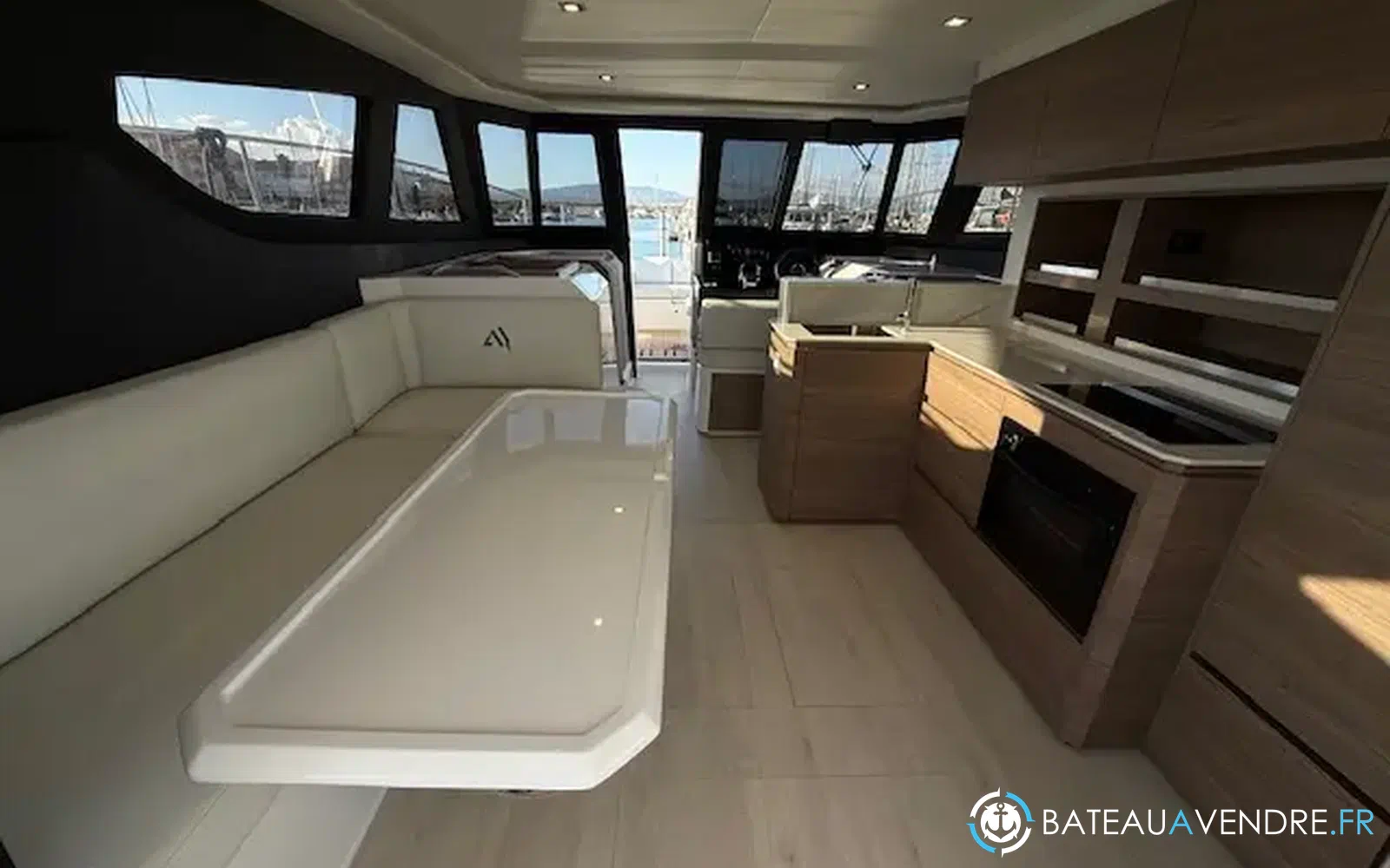 slider 10 Aventura Catamarans Aventura 38