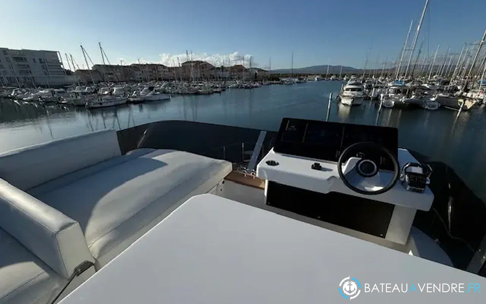 slider 19 Aventura Catamarans Aventura 38
