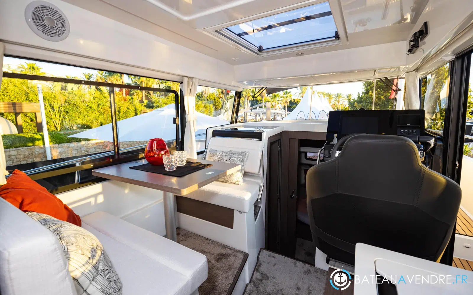 slider 7 Jeanneau Merry Fisher 895 Sport