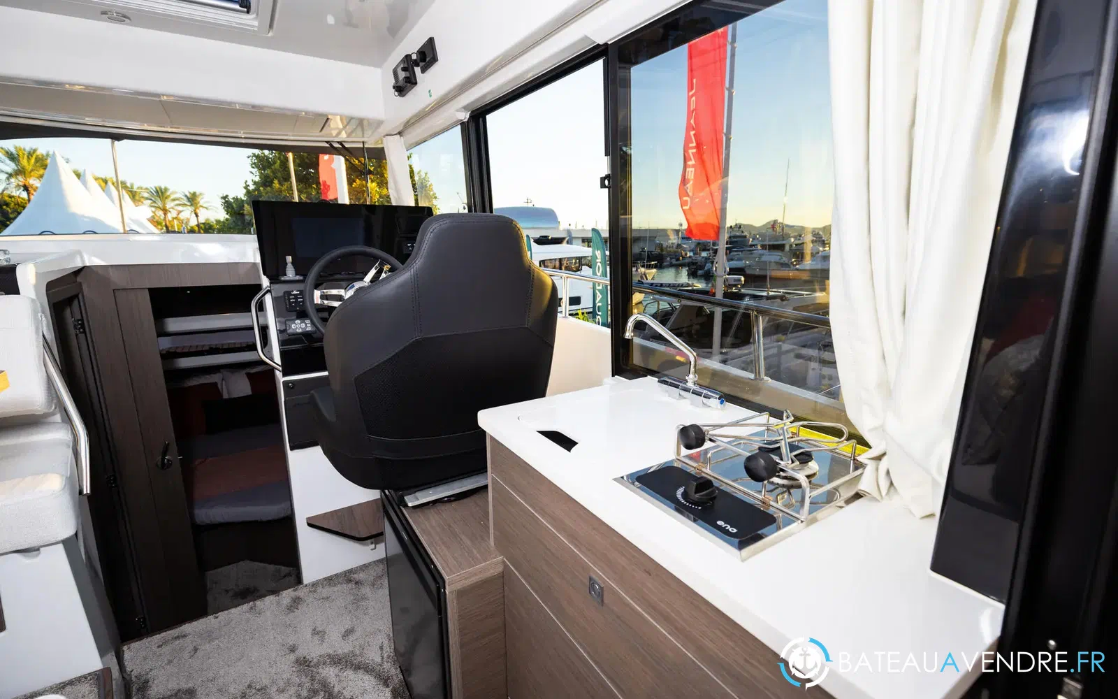 slider 8 Jeanneau Merry Fisher 895 Sport