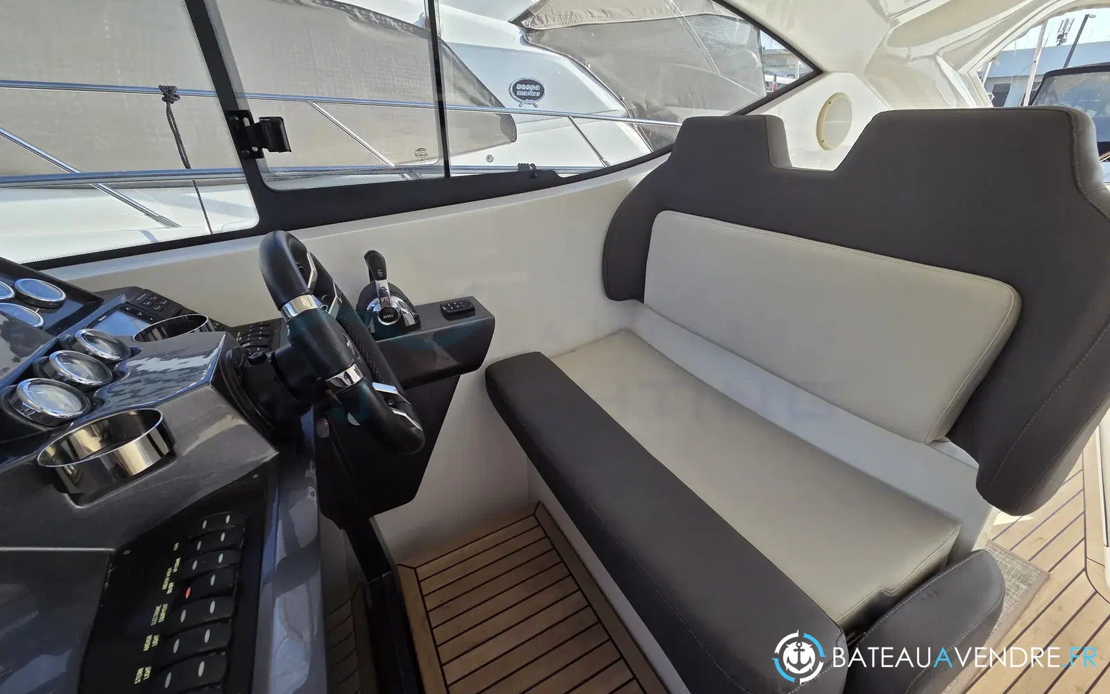 slider 10 Galeon 405 HTL