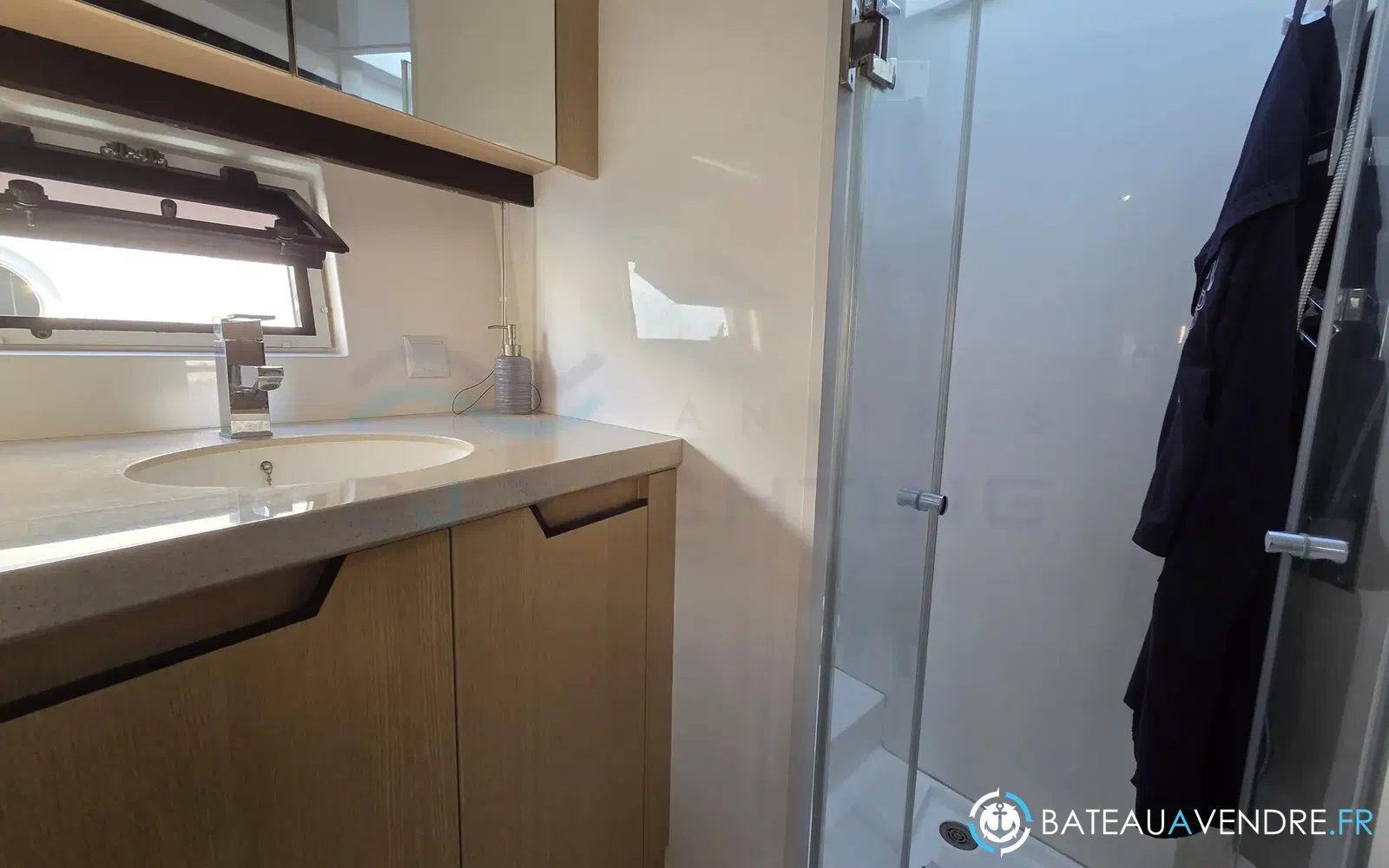 slider 18 Galeon 405 HTL