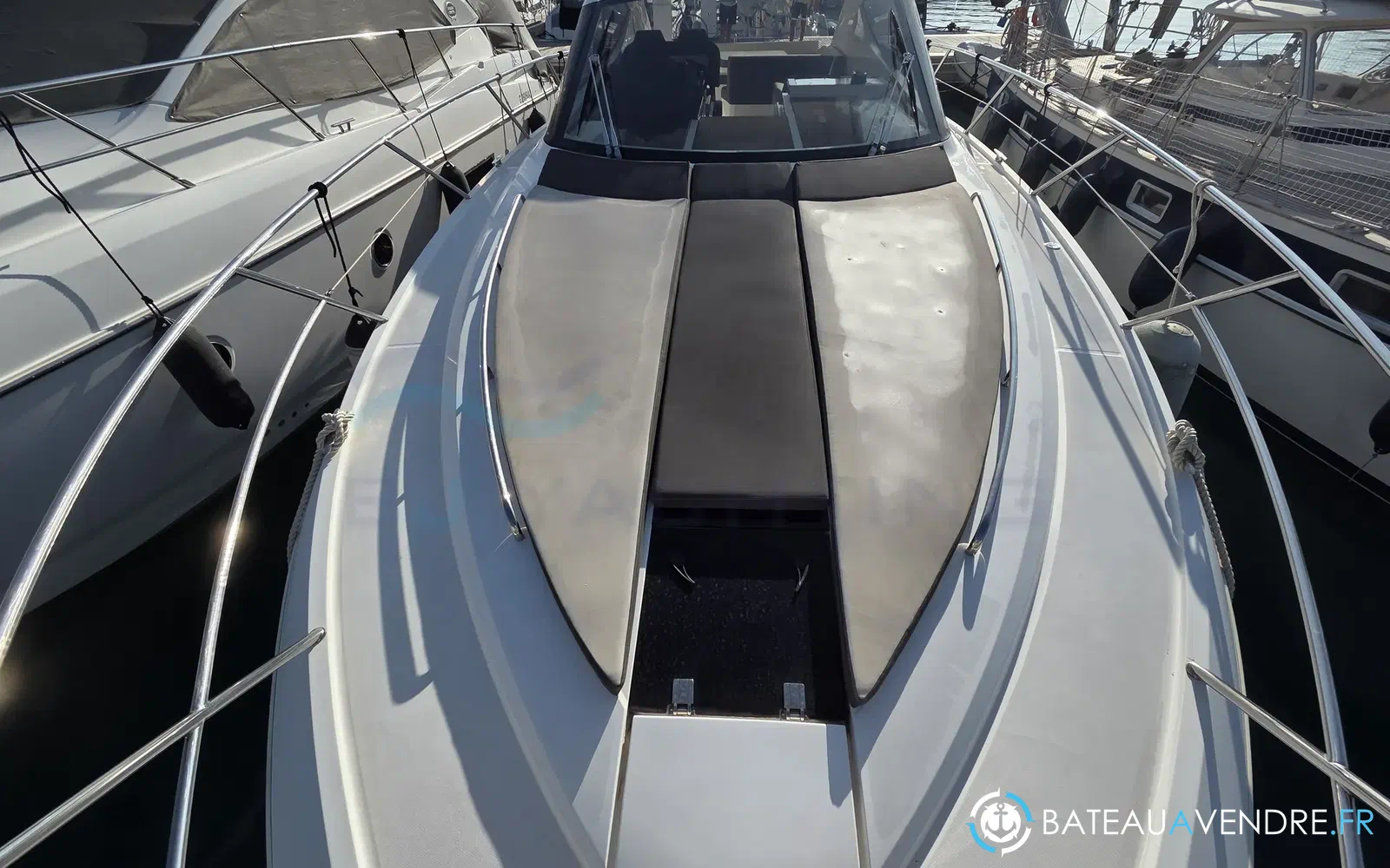 slider 24 Galeon 405 HTL