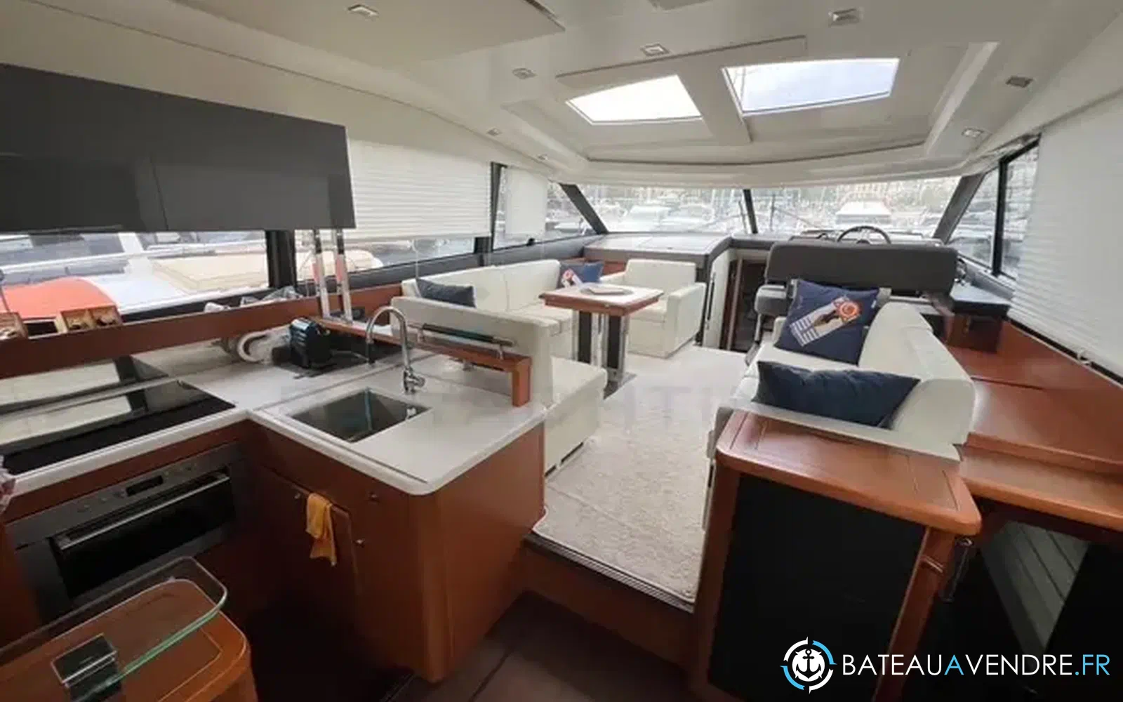 slider 2 Prestige Yachts 500 S
