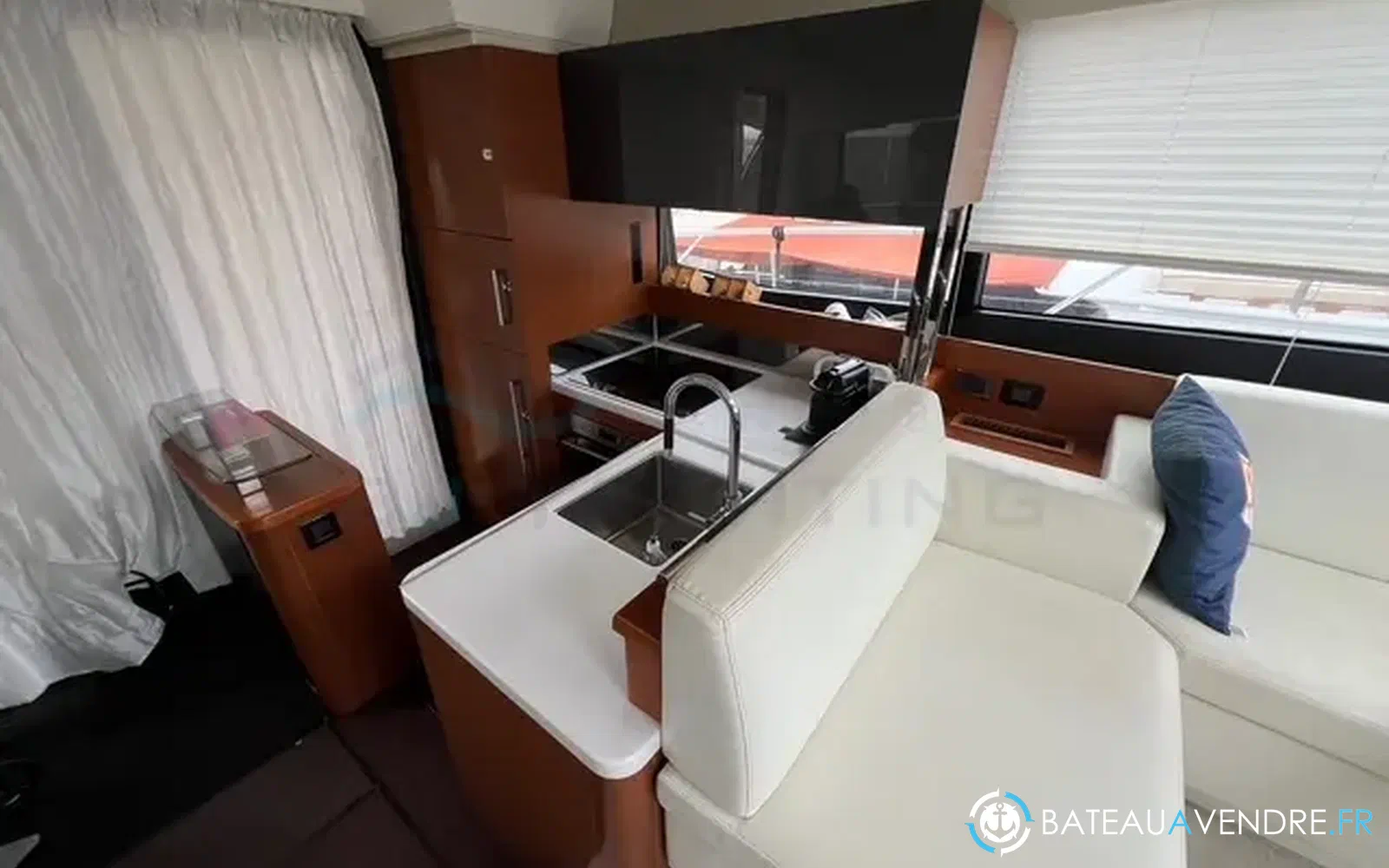 slider 3 Prestige Yachts 500 S