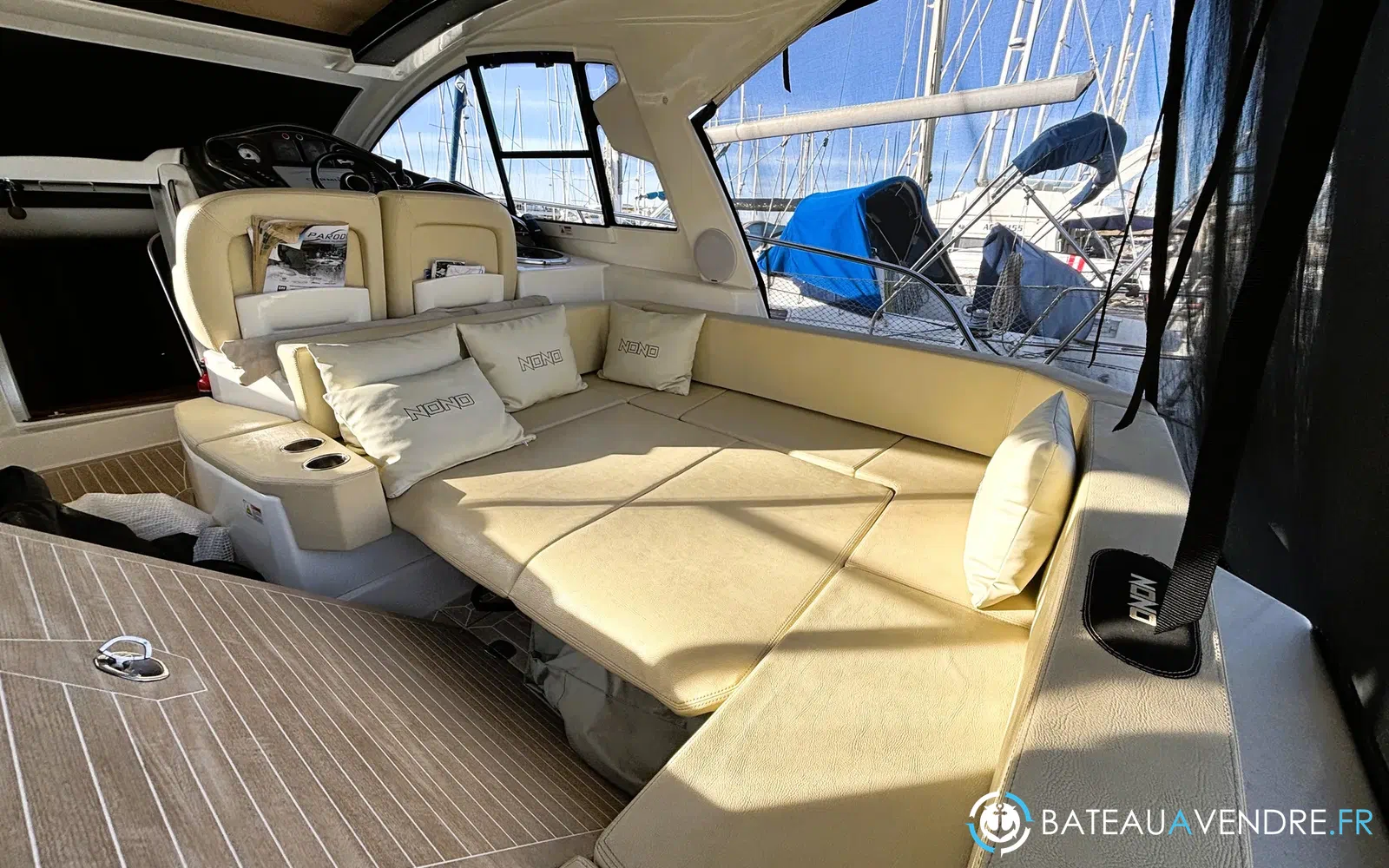 slider 9 Cranchi M 38 Hard Top