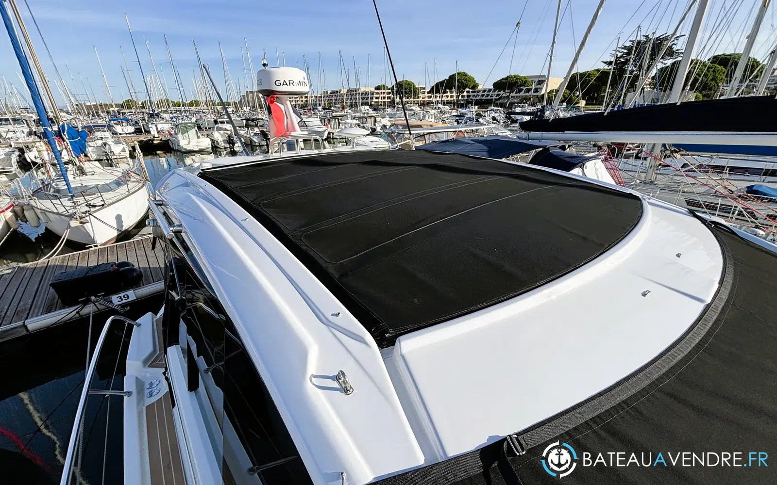 slider 7 Cranchi M 38 Hard Top