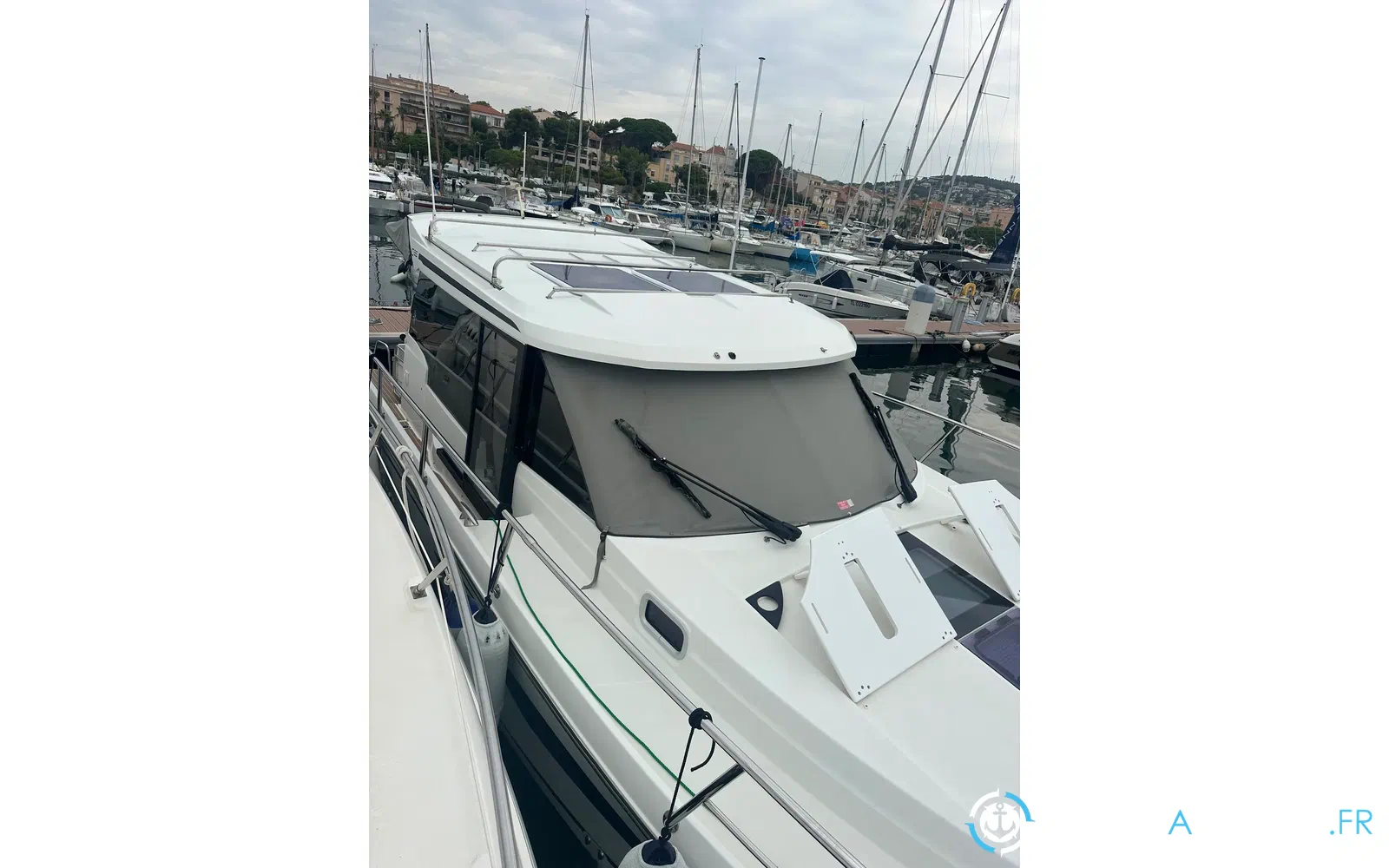 slider 10 Jeanneau Merry Fisher 1095