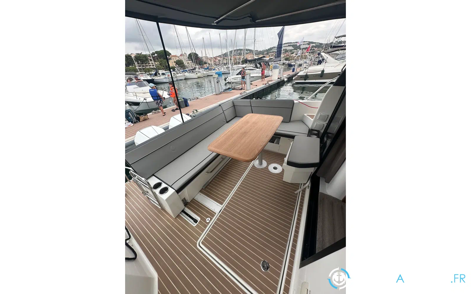 slider 19 Jeanneau Merry Fisher 1095