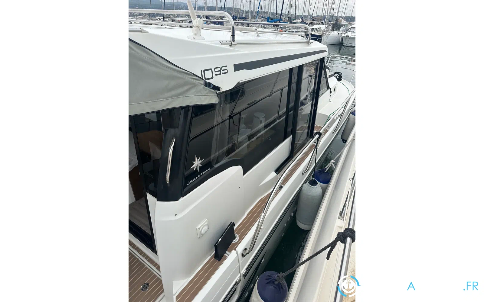 slider 28 Jeanneau Merry Fisher 1095