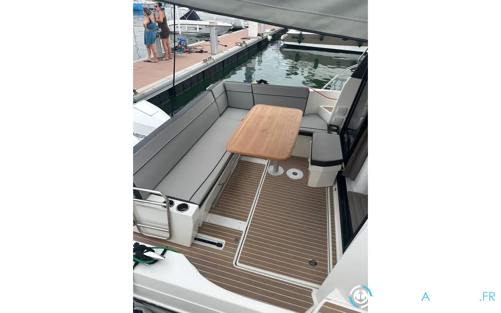slider 29 Jeanneau Merry Fisher 1095