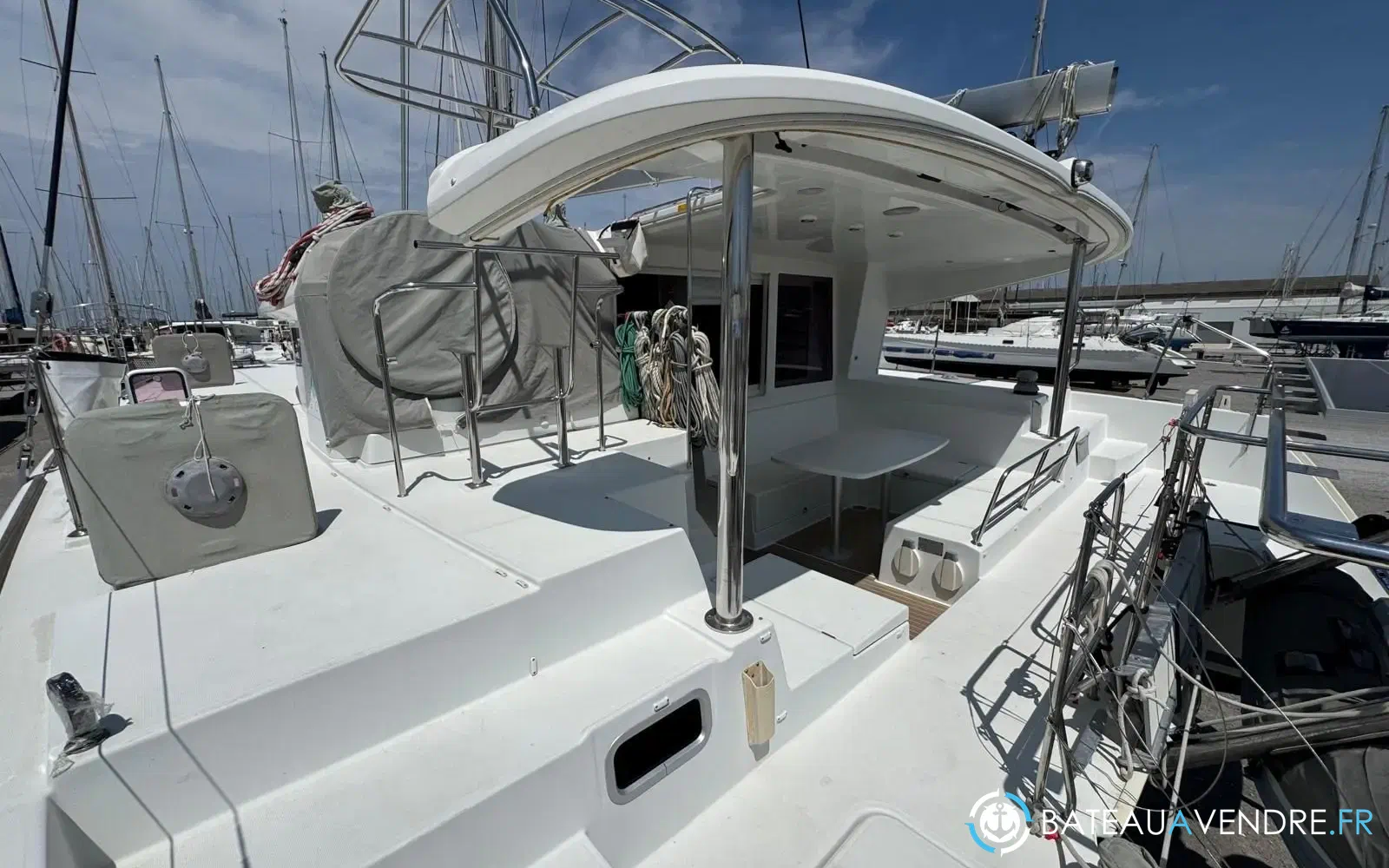 slider 11 Lagoon 400