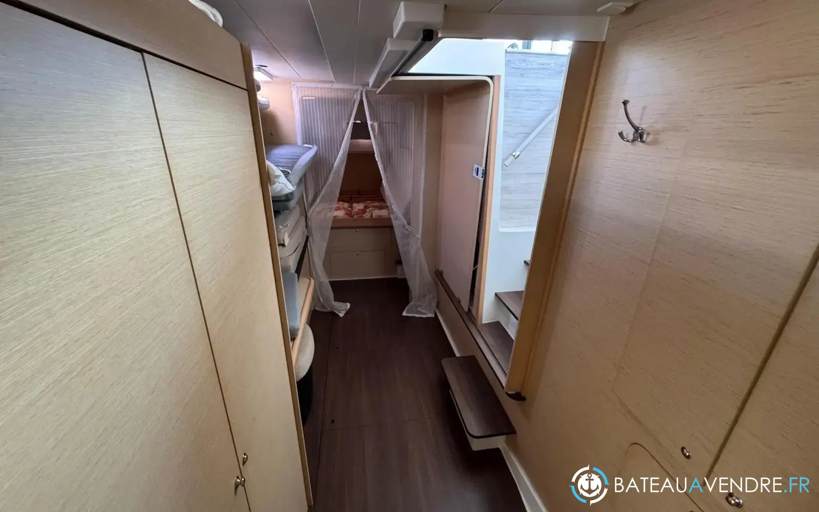slider 22 Lagoon 400