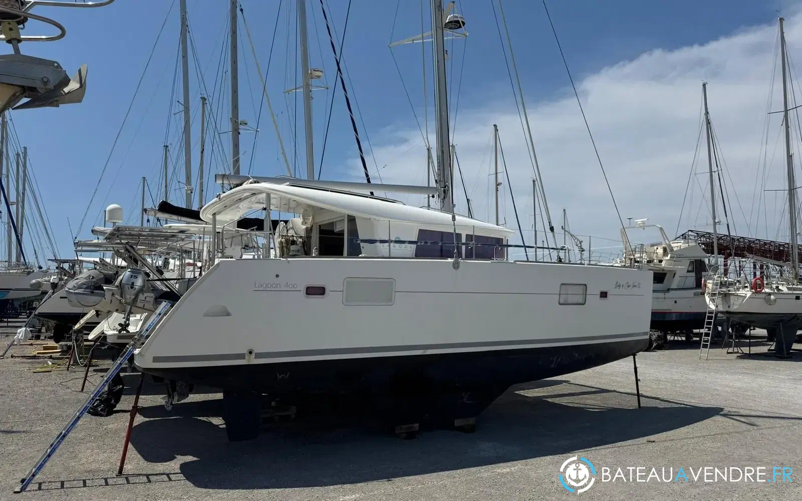 slider 4 Lagoon 400