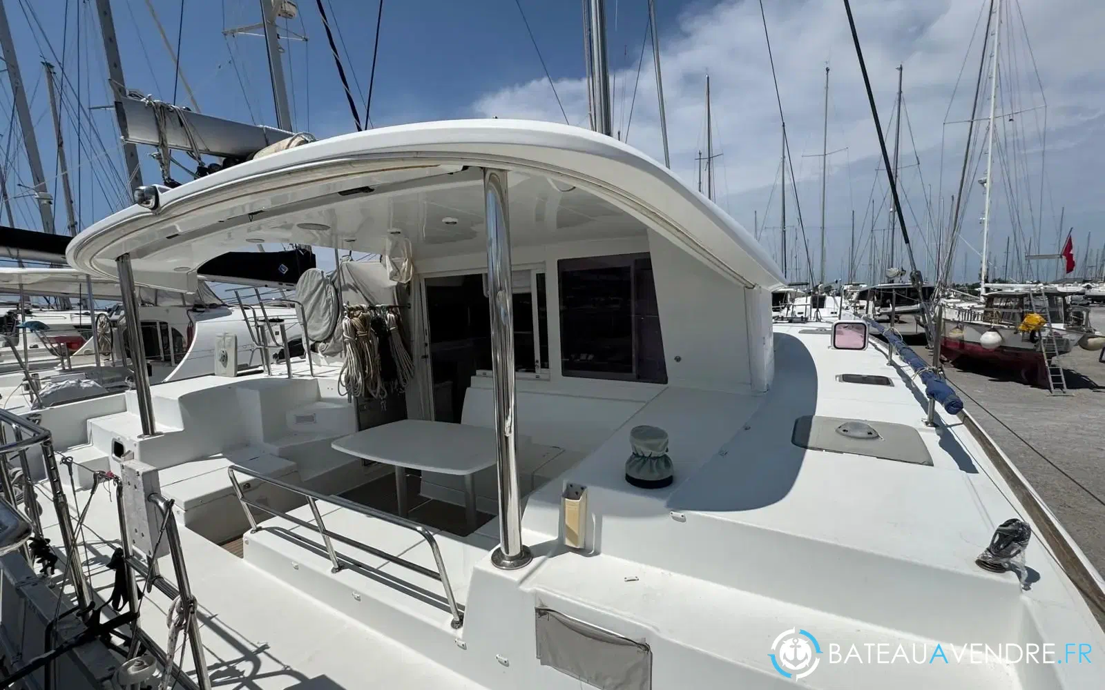 slider 8 Lagoon 400