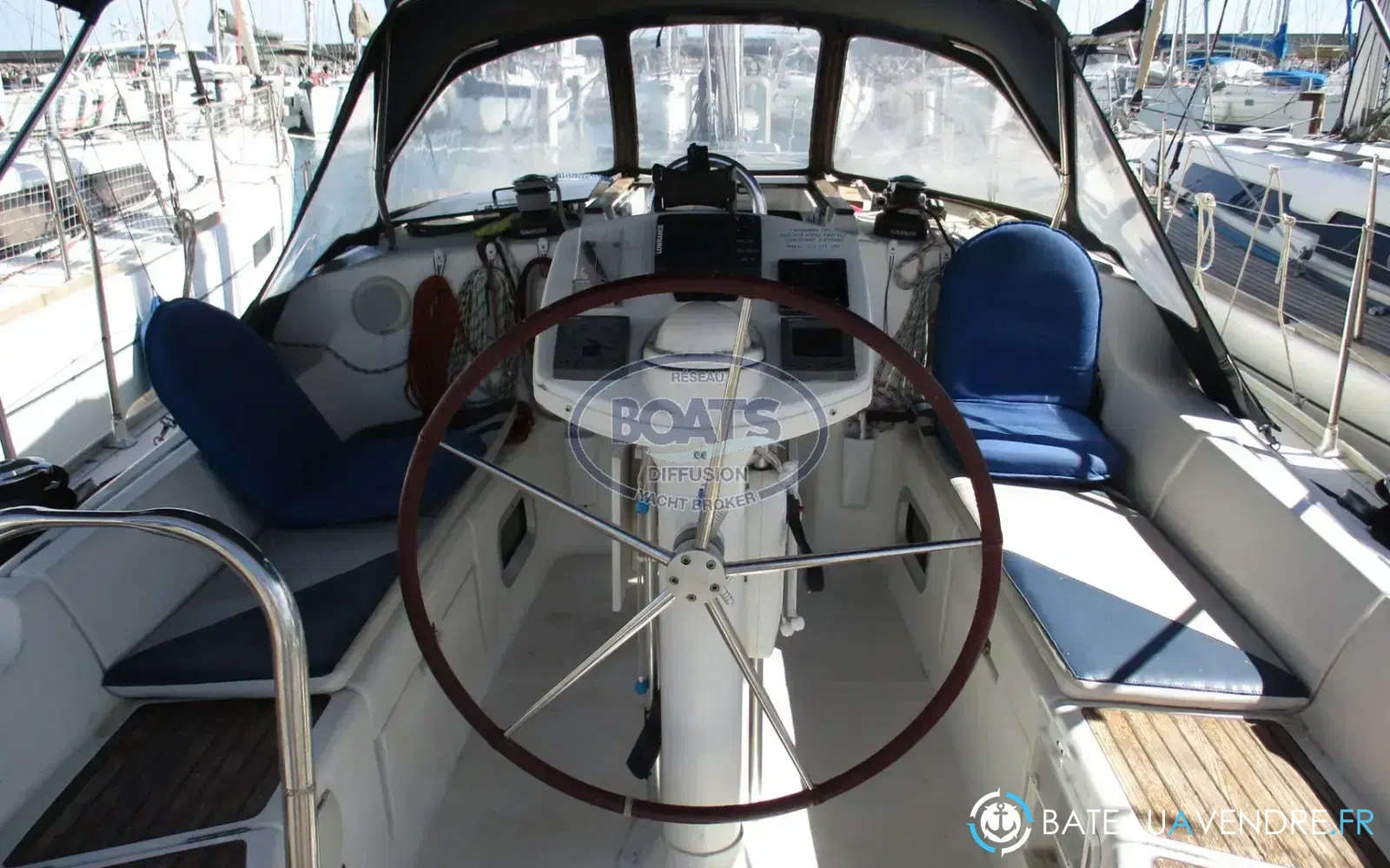 slider 1 Jeanneau Sun Odyssey 37