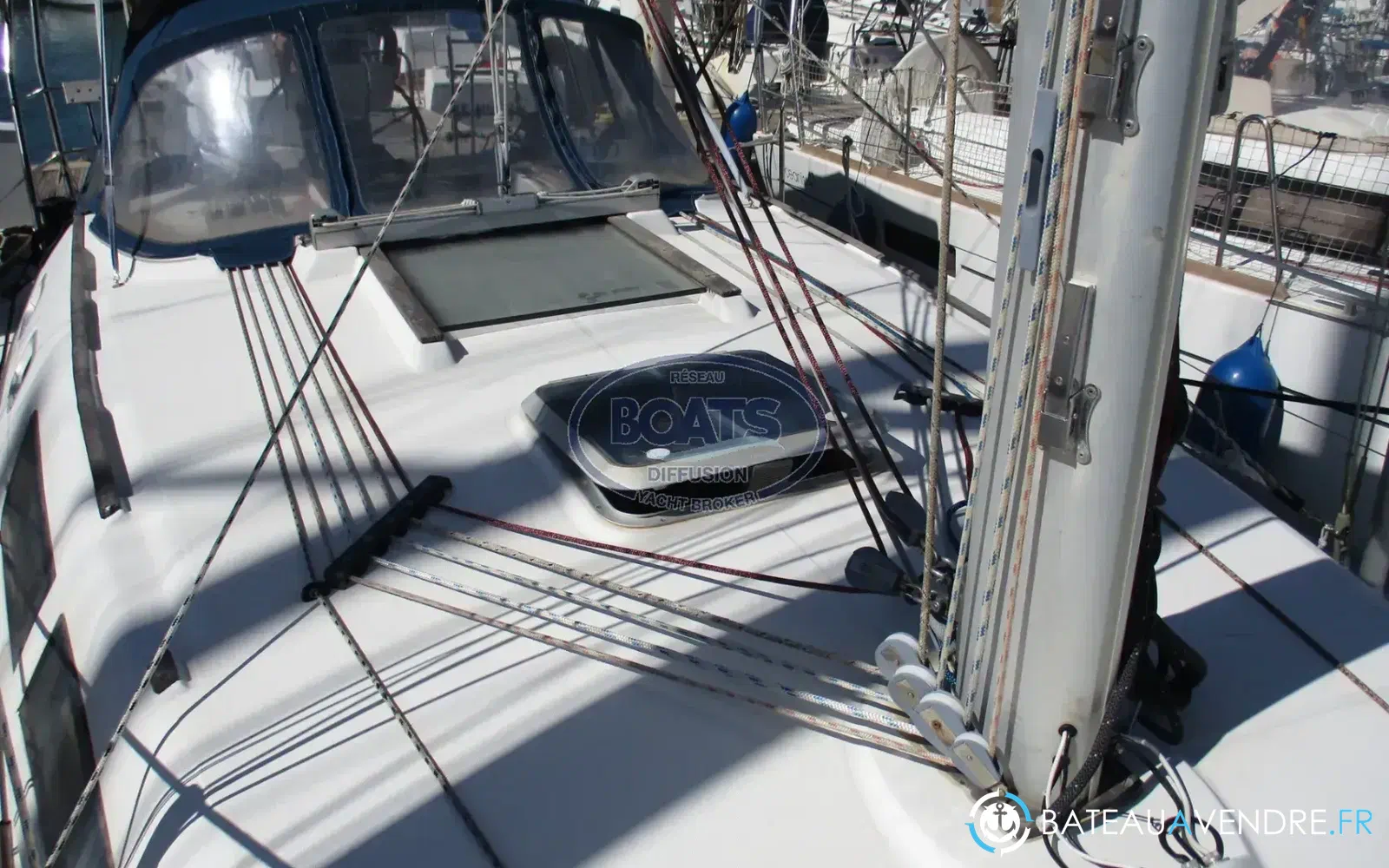 slider 7 Jeanneau Sun Odyssey 37