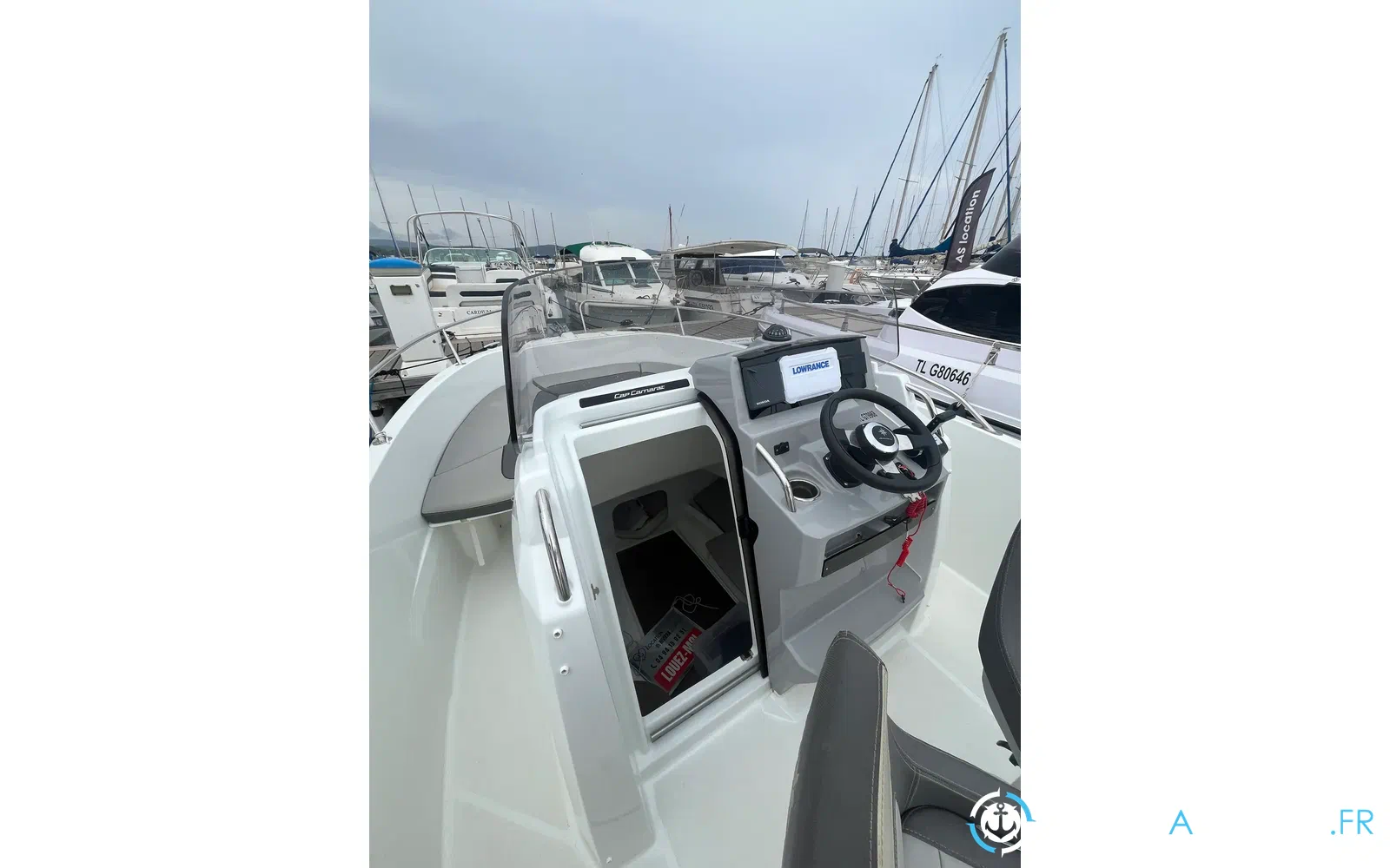 slider 6 Jeanneau Cap Camarat 6.5 CC
