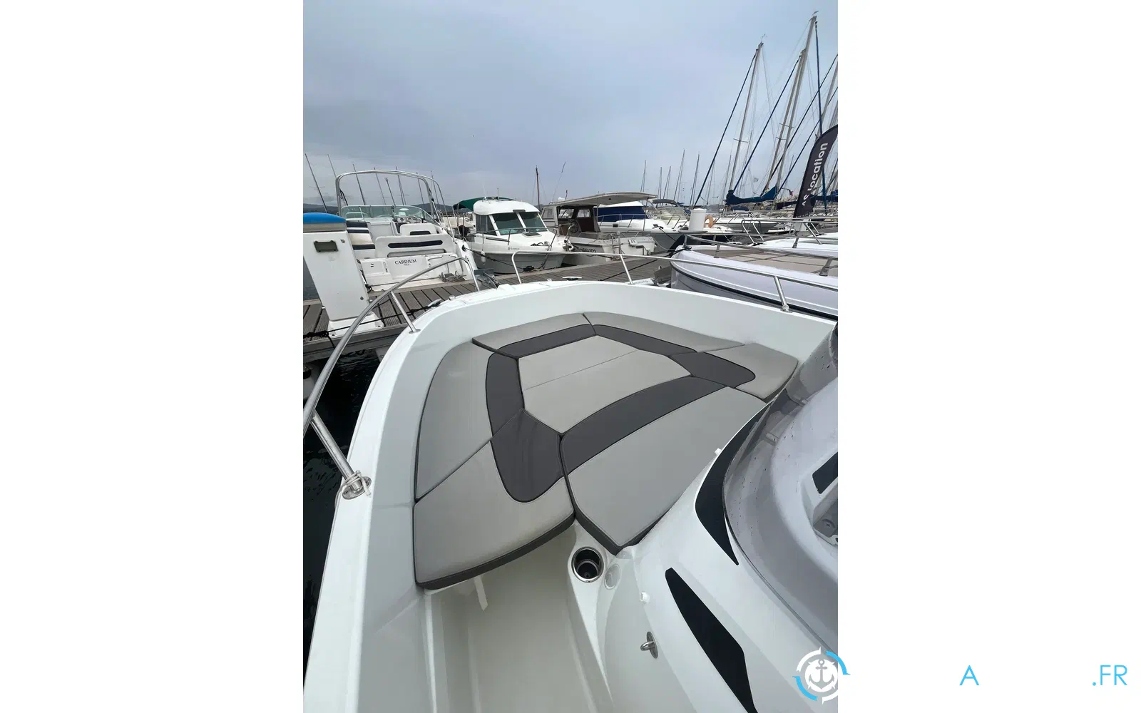 slider 8 Jeanneau Cap Camarat 6.5 CC