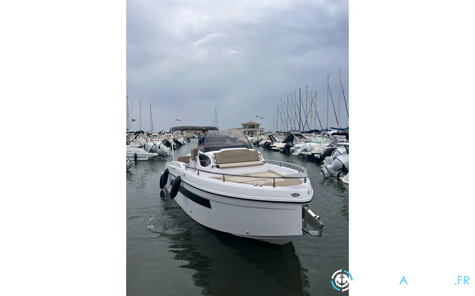 slider 10 Ranieri Next 255 LX