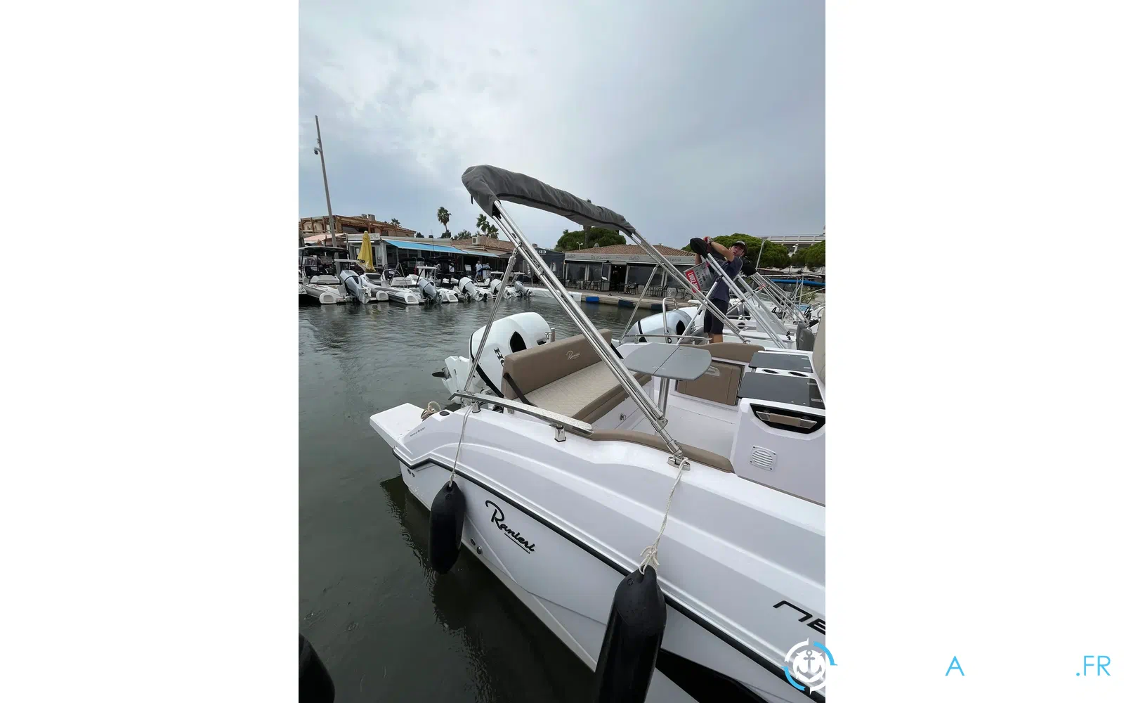 slider 25 Ranieri Next 255 LX