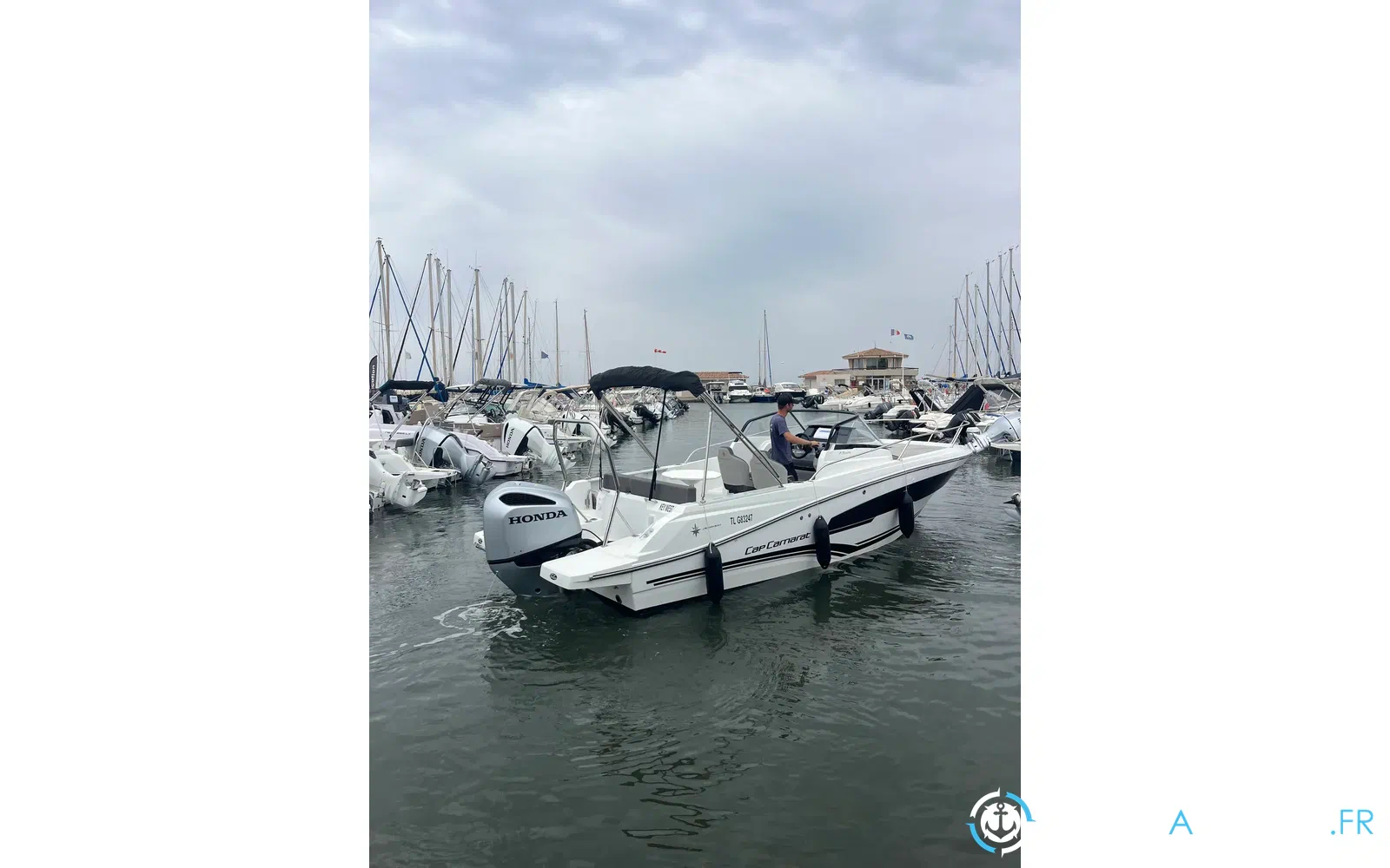slider 6 Jeanneau Cap Camarat 7.5 WA