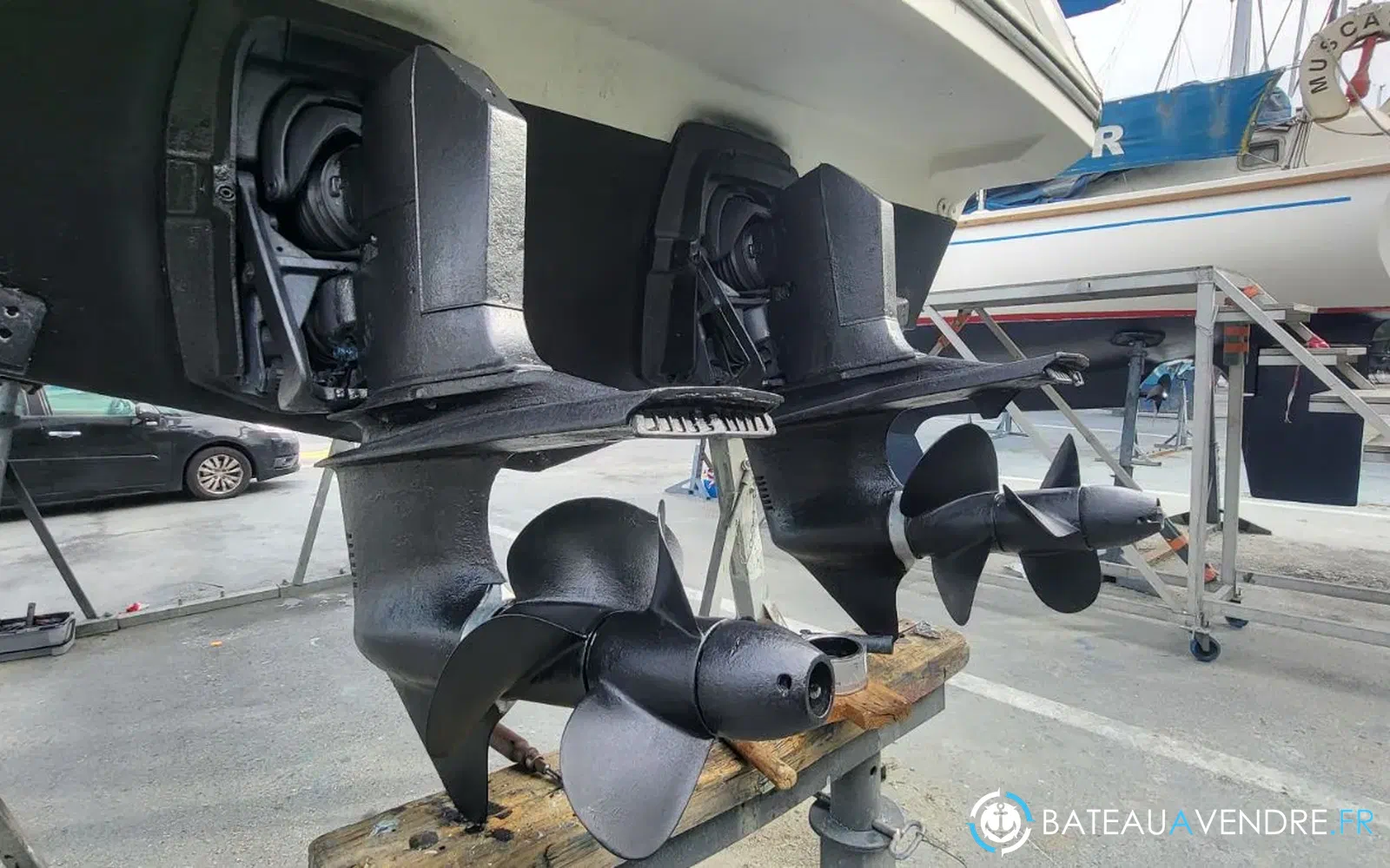 slider 4 Beneteau Flyer 8