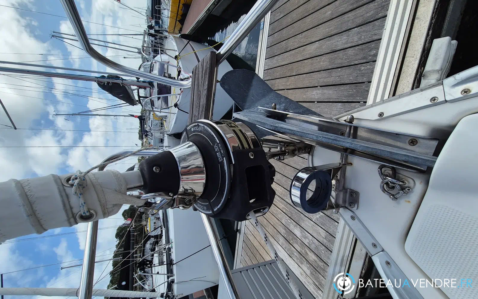slider 10 Bavaria 33 cruiser