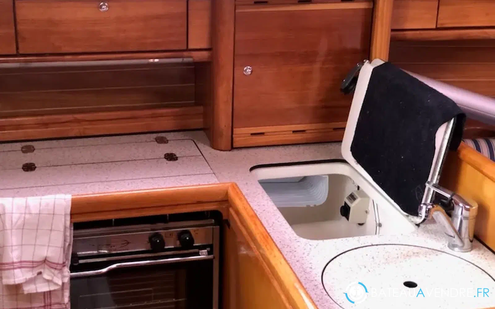 slider 16 Bavaria 33 cruiser