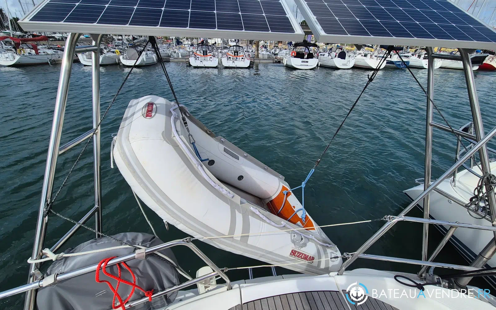 slider 3 Bavaria 33 cruiser