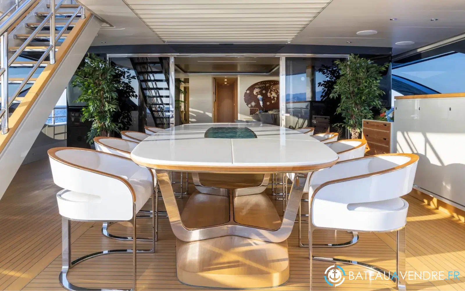 slider 10 Benetti 50