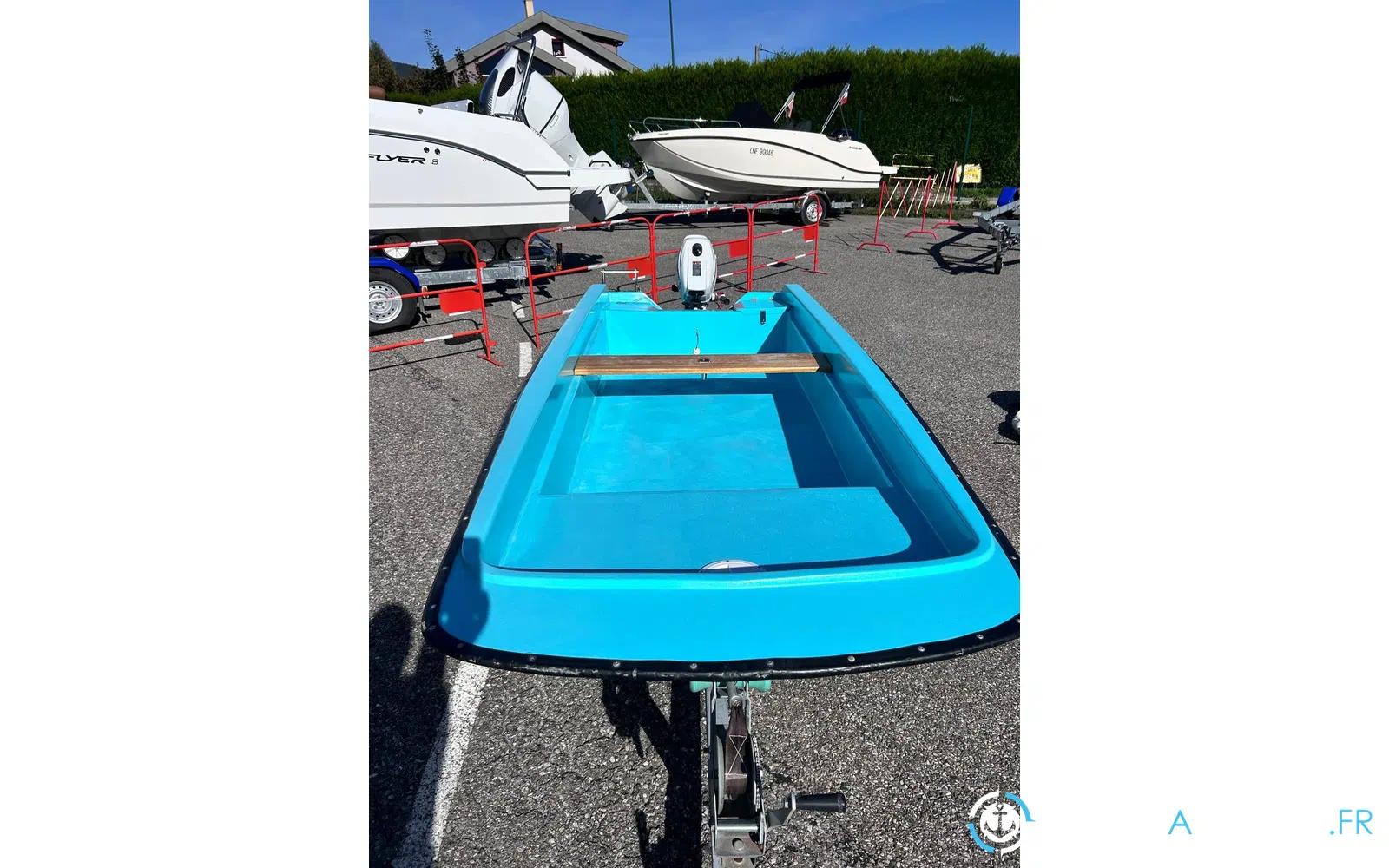 slider 0 Savoie Marine Triton