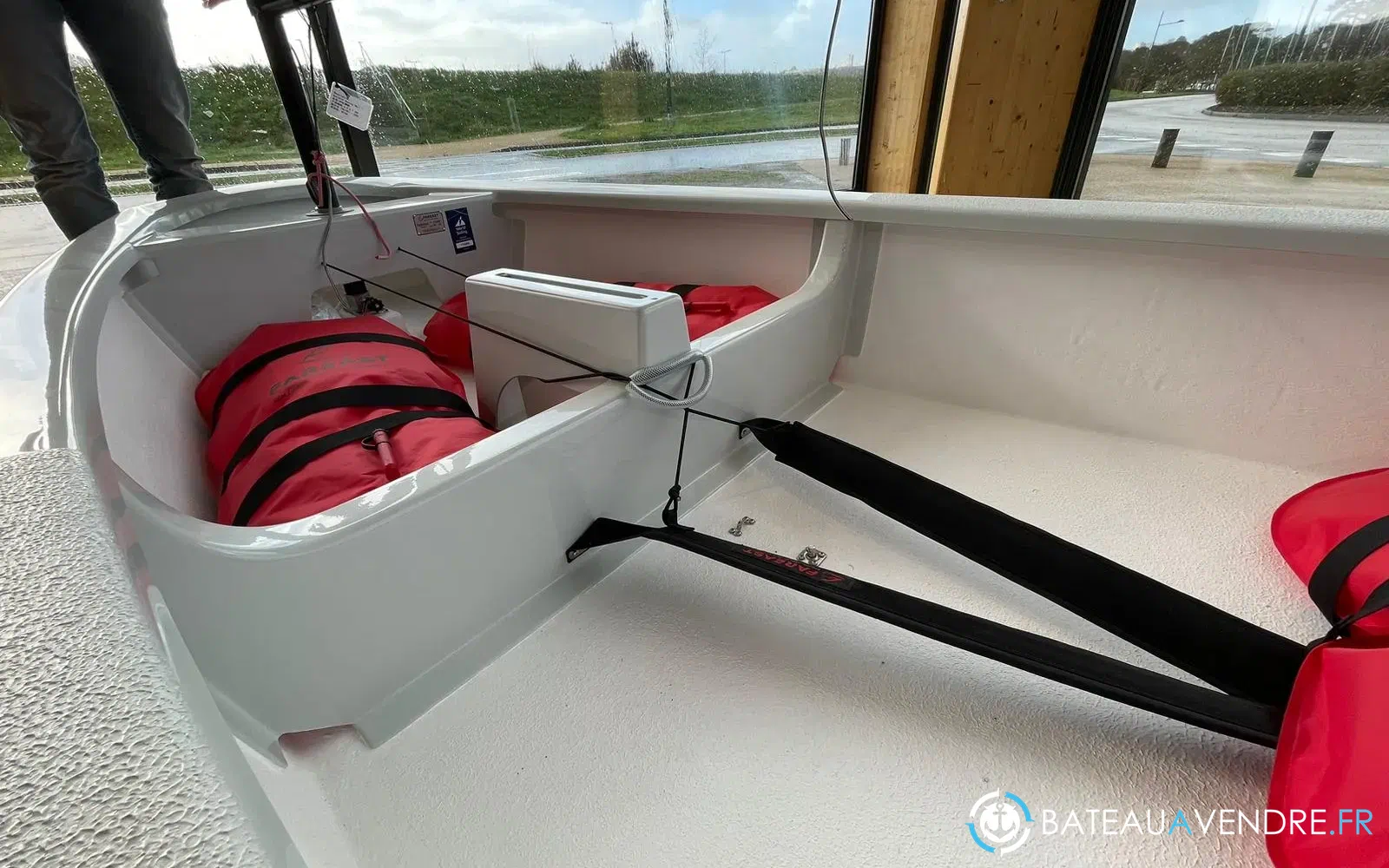 slider 4 Fareast Optimist