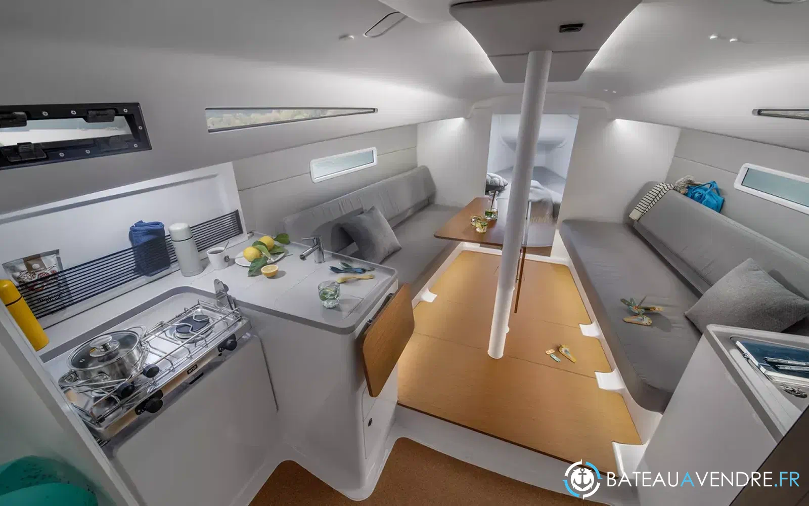 slider 7 Beneteau First 30